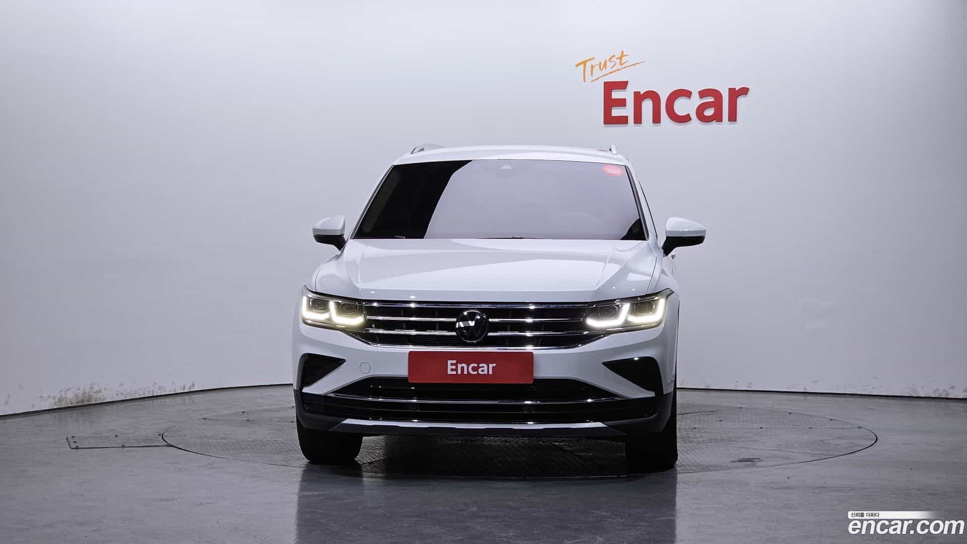 Tiguan Volkswagen 2024.5-OUTER-003