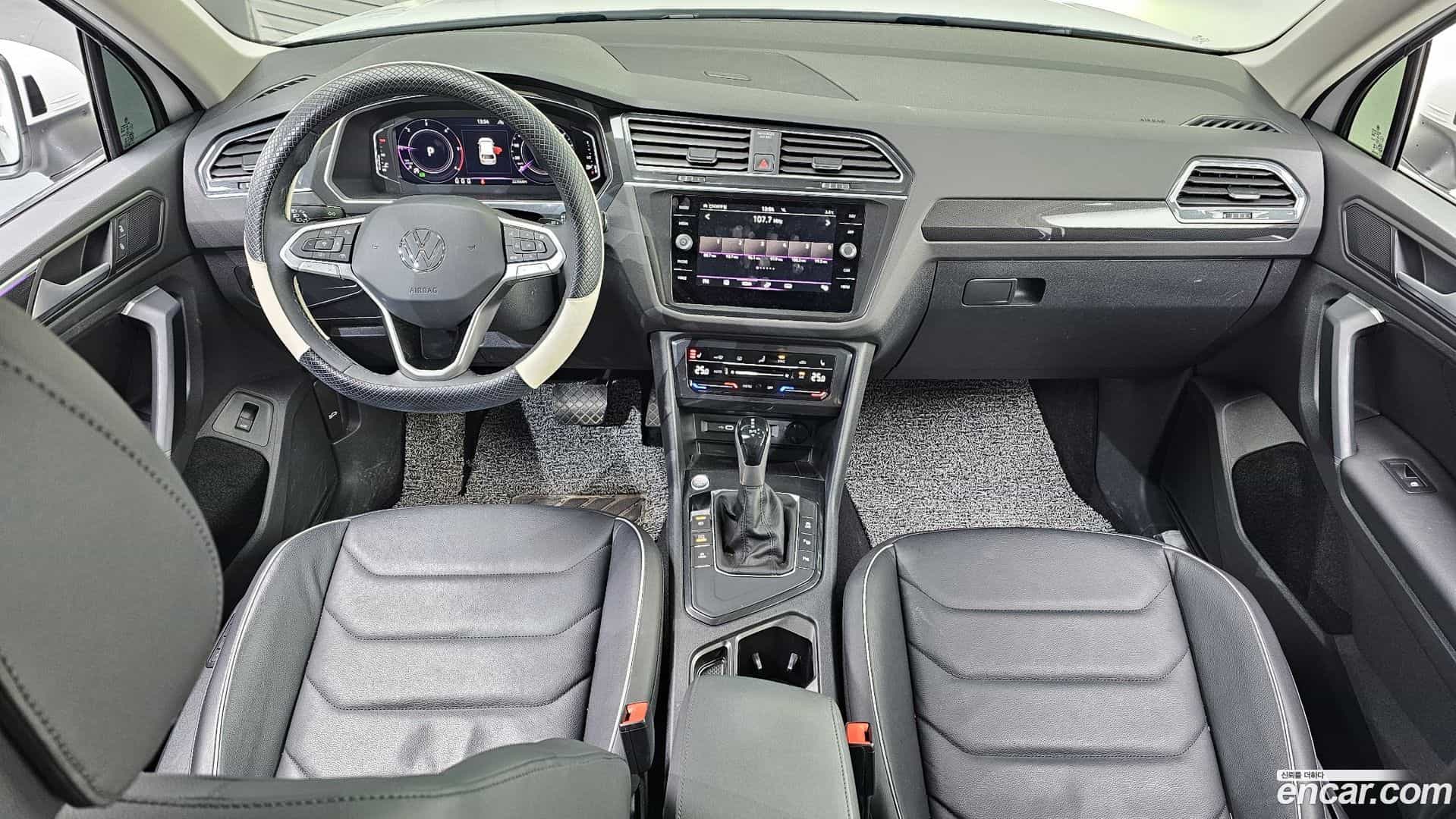 Tiguan Volkswagen 2024.5-INNER-007