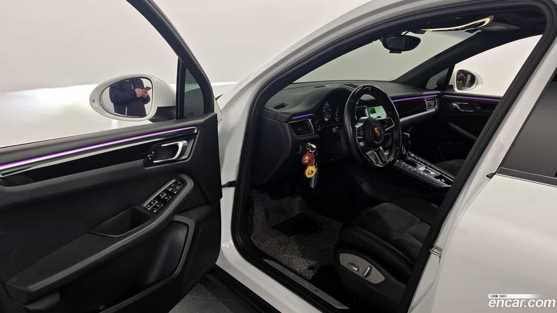 Macan Porsche 2015.2-INNER-010