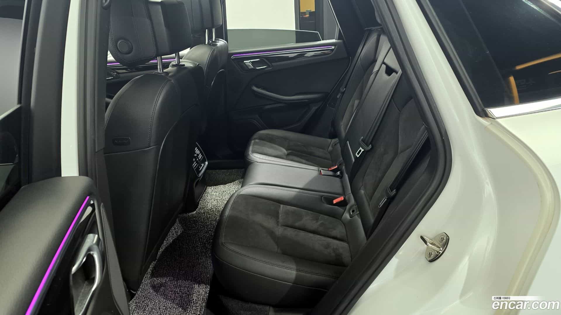 Macan Porsche 2015.2-OPTION-015