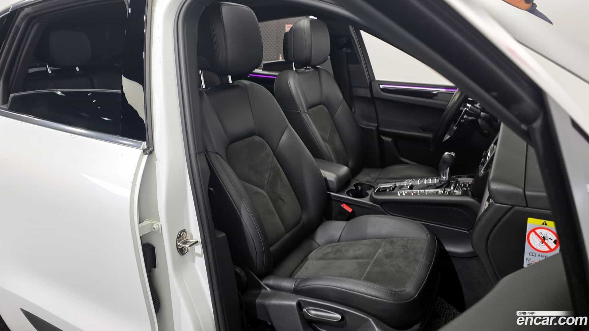 Macan Porsche 2015.2-OPTION-016