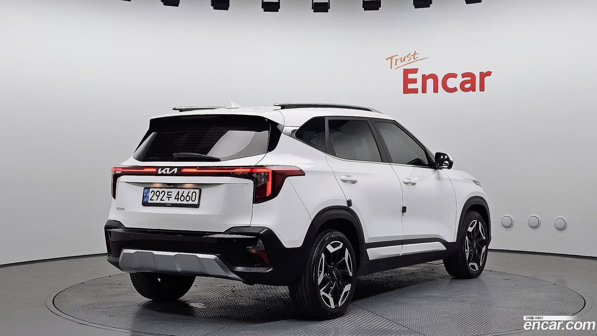 Main__Slider__Photo:Seltos Kia 2022.7-1