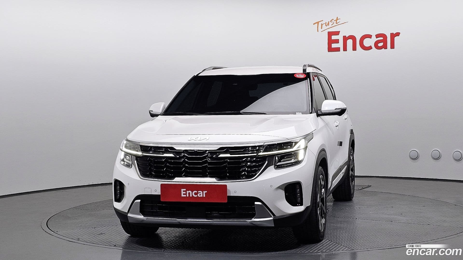 Main__Slider__Photo:Seltos Kia 2022.7-2