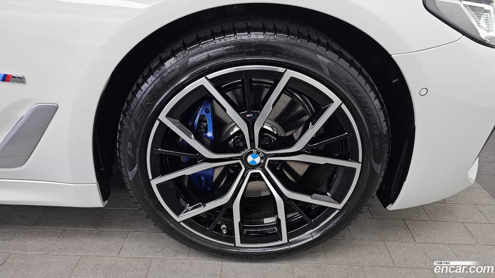 5-Series BMW 2022.8-OUTER-005