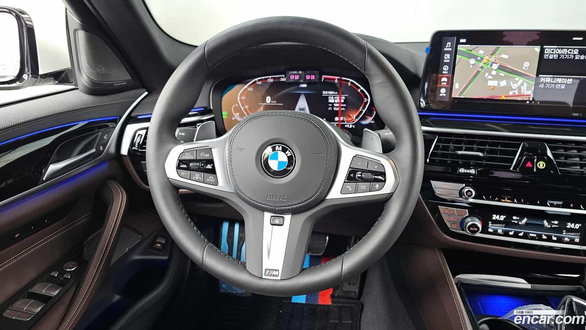 5-Series BMW 2022.8-OPTION-017