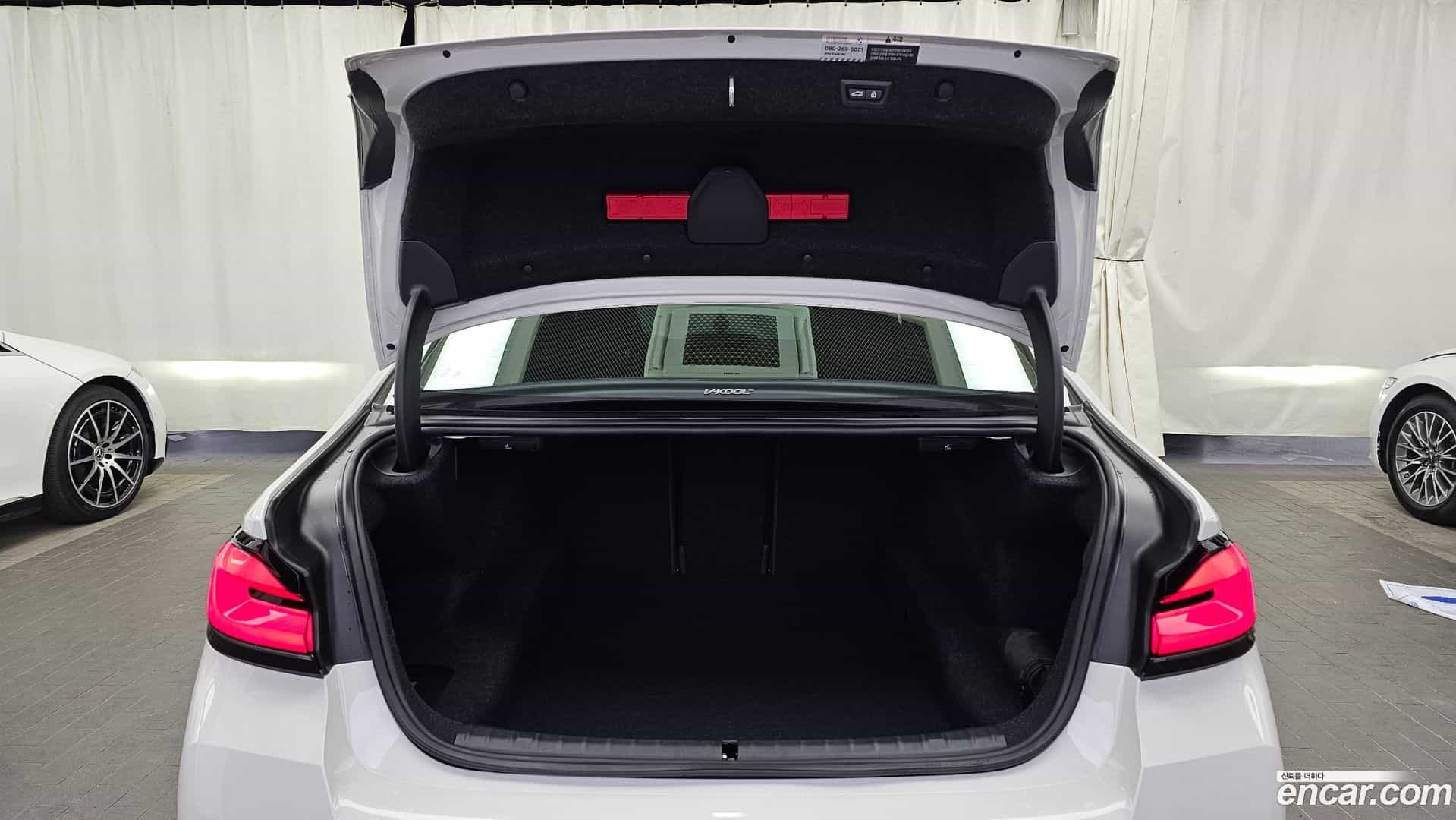 5-Series BMW 2022.8-OPTION-024