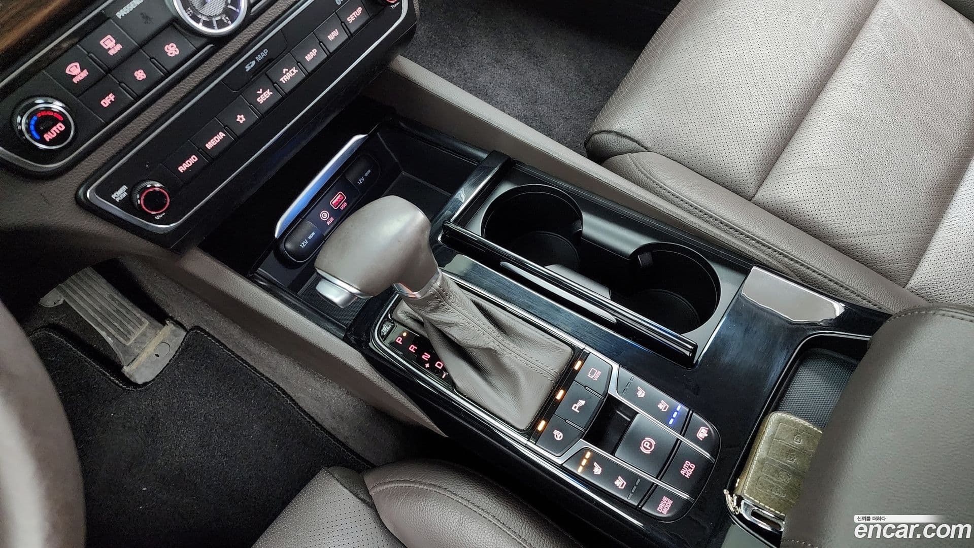 Main__Slider__Photo:K7 Kia 2018.3-8