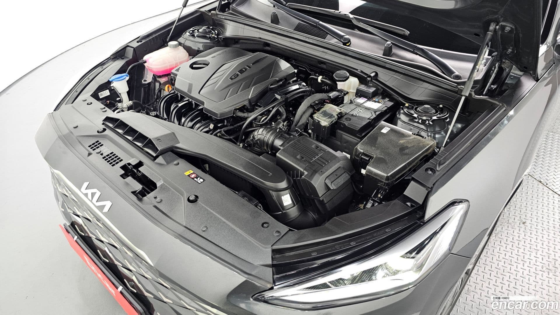 Main__Slider__Photo:K8 Kia 2023.5-5