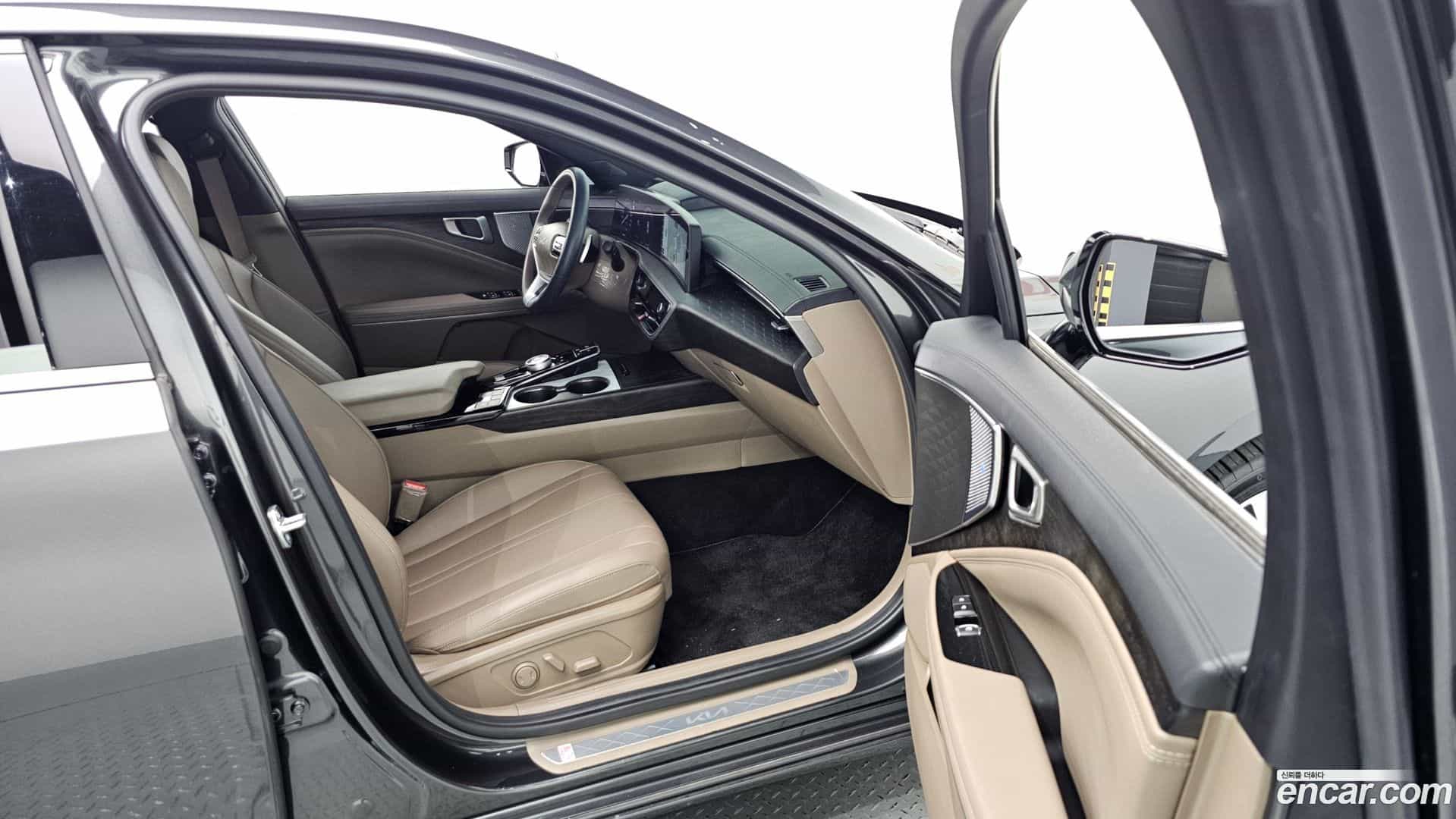 K8 Kia 2023.5-OPTION-015