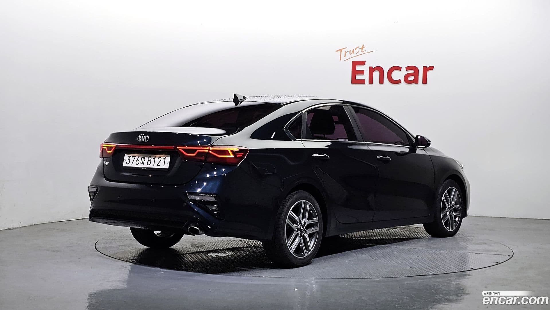 Main__Slider__Photo:K3 Kia 2018.6-1