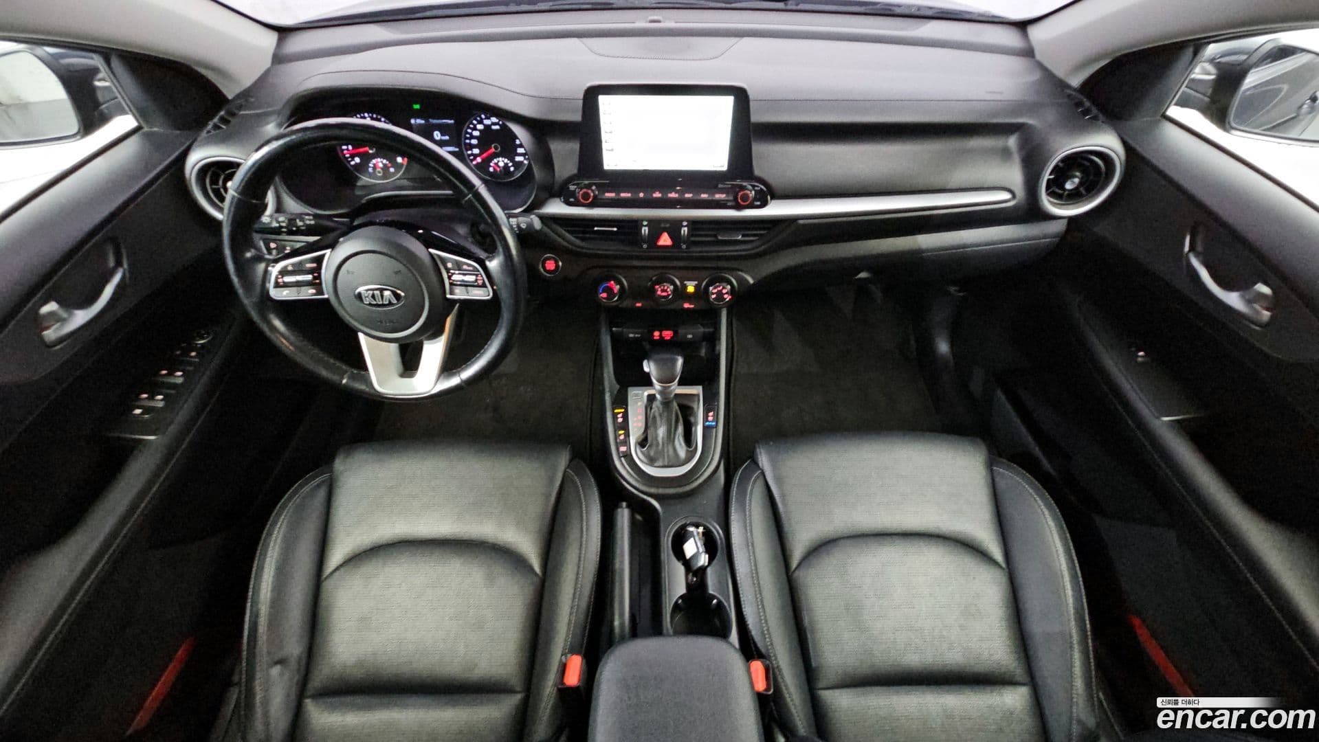 Main__Slider__Photo:K3 Kia 2018.6-6