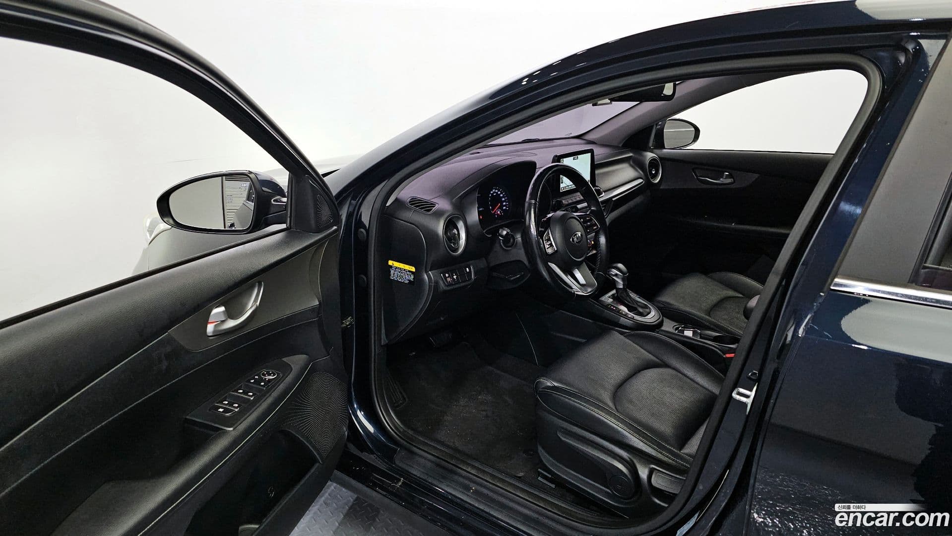 Main__Slider__Photo:K3 Kia 2018.6-9