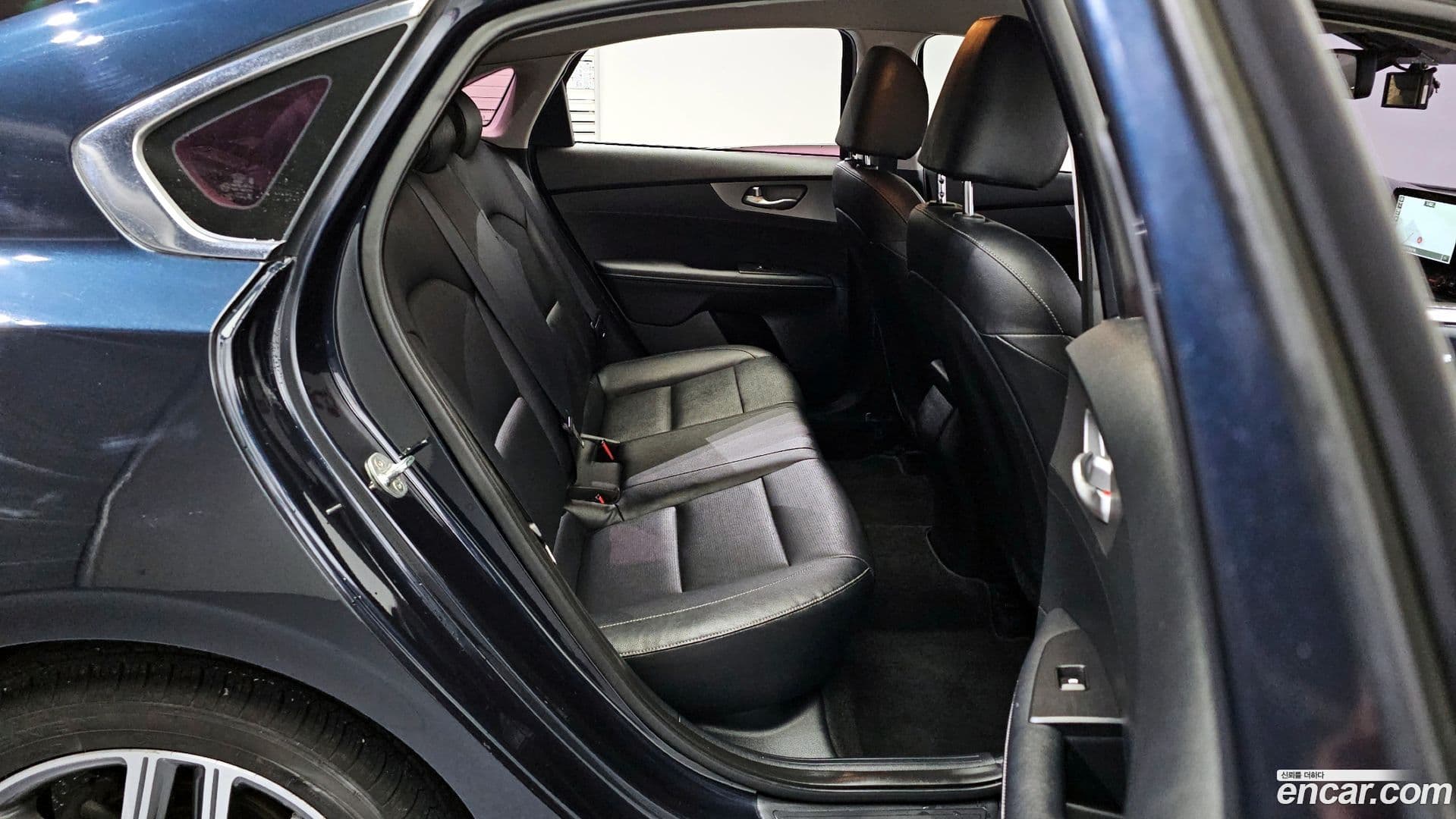 Main__Slider__Photo:K3 Kia 2018.6-11