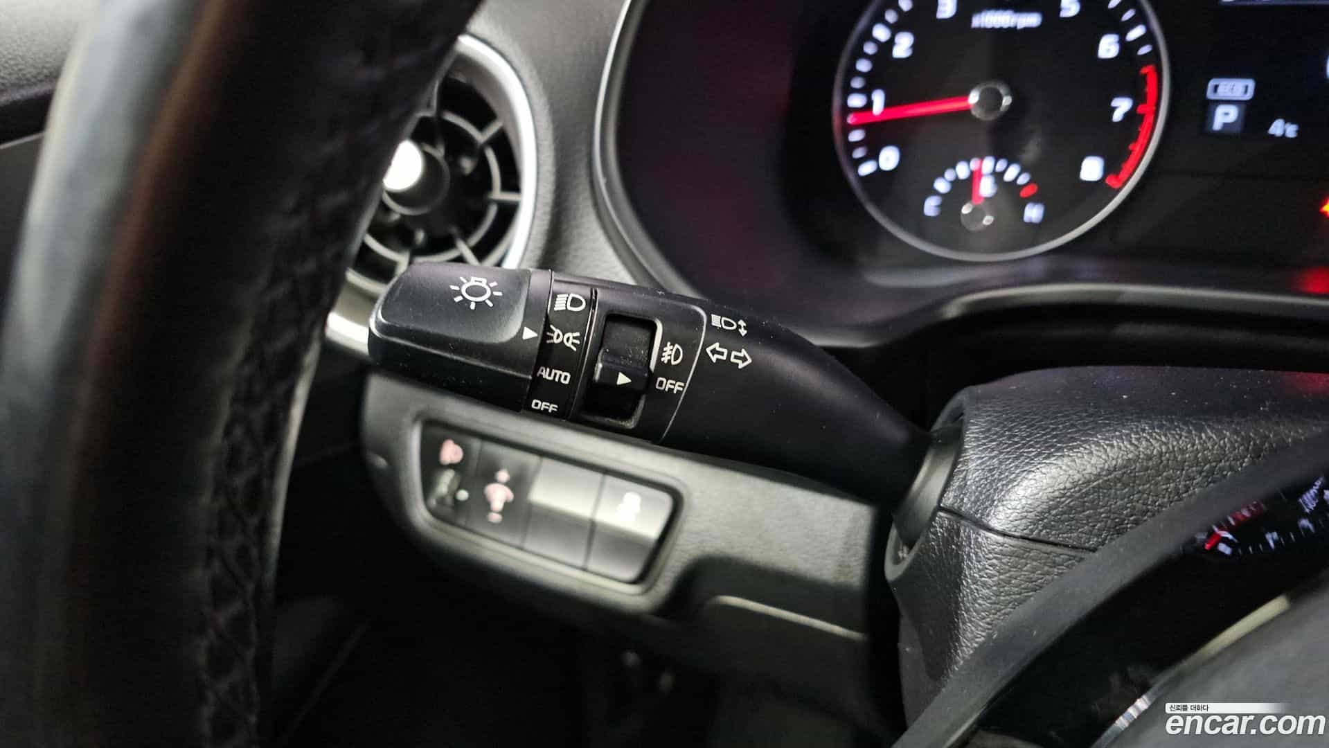 K3 Kia 2018.6-OPTION-021