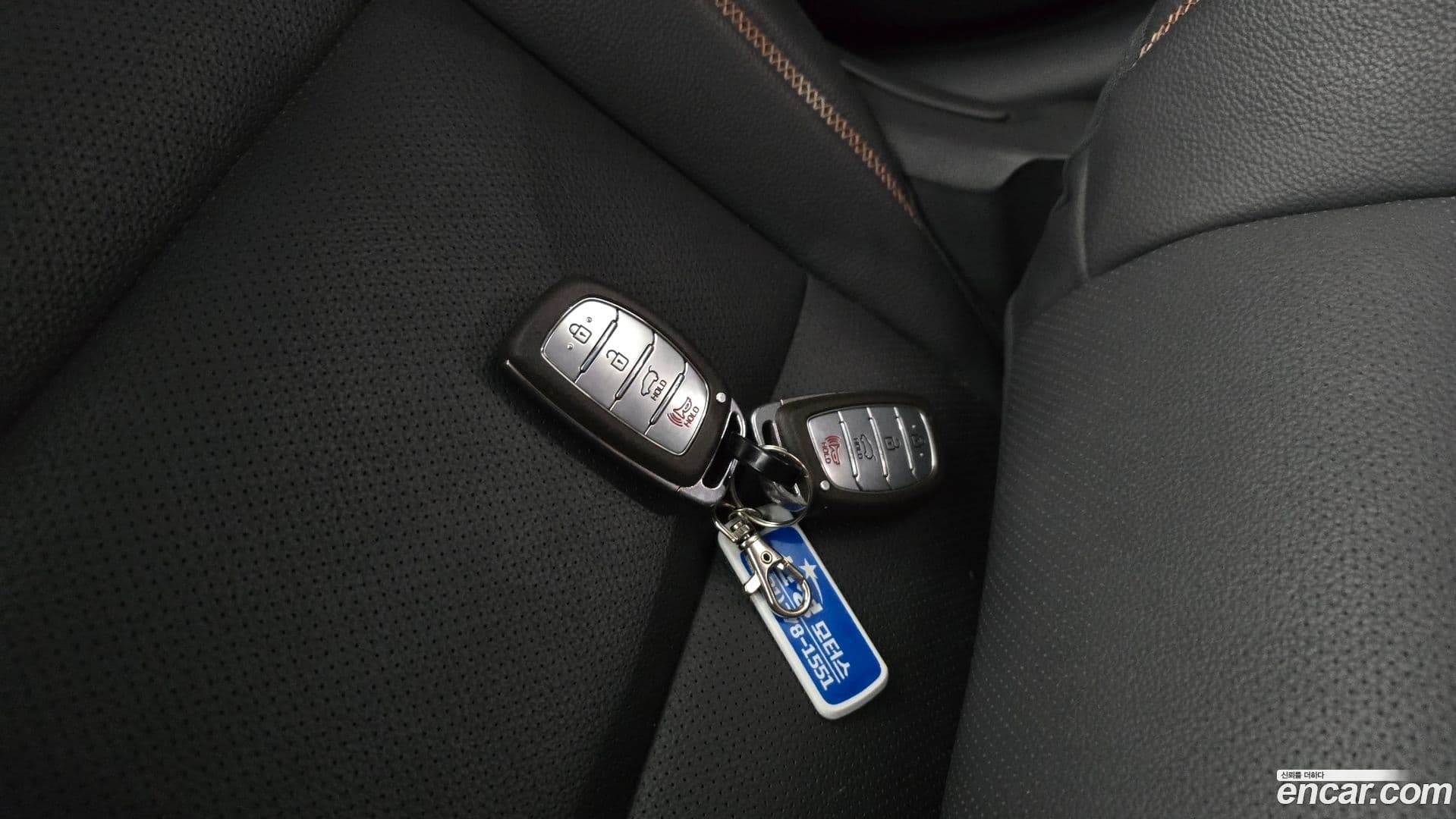 Main__Slider__Photo:Ioniq Hyundai 2018.3-18