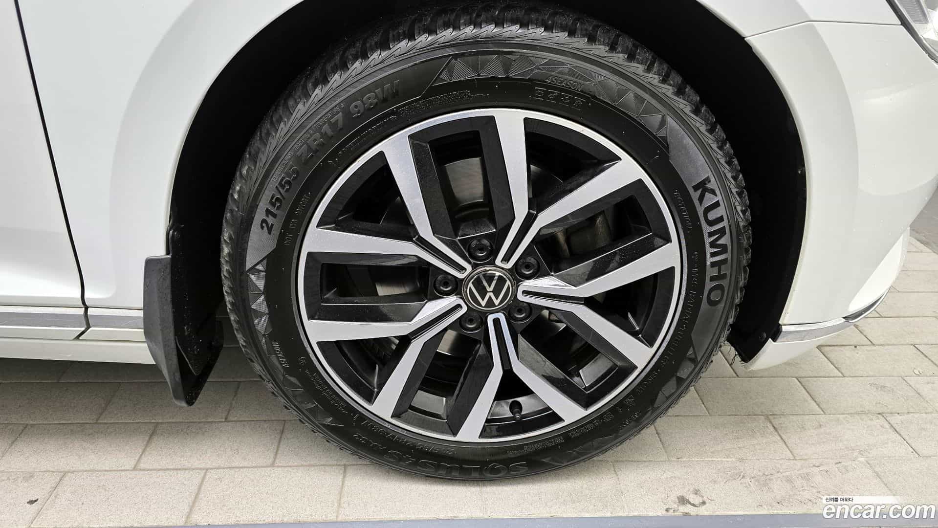 Passat Volkswagen 2018.4-OUTER-005