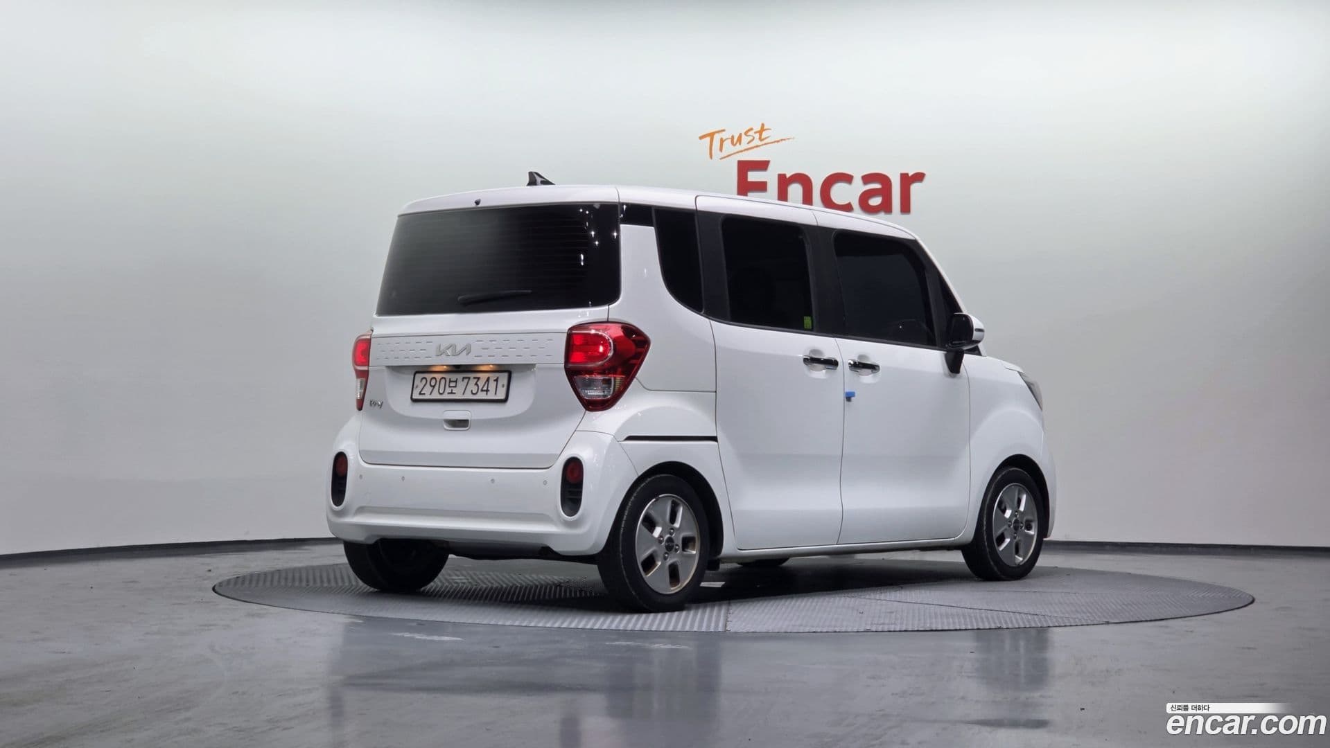 Main__Slider__Photo:RAY Kia 2021.11-1