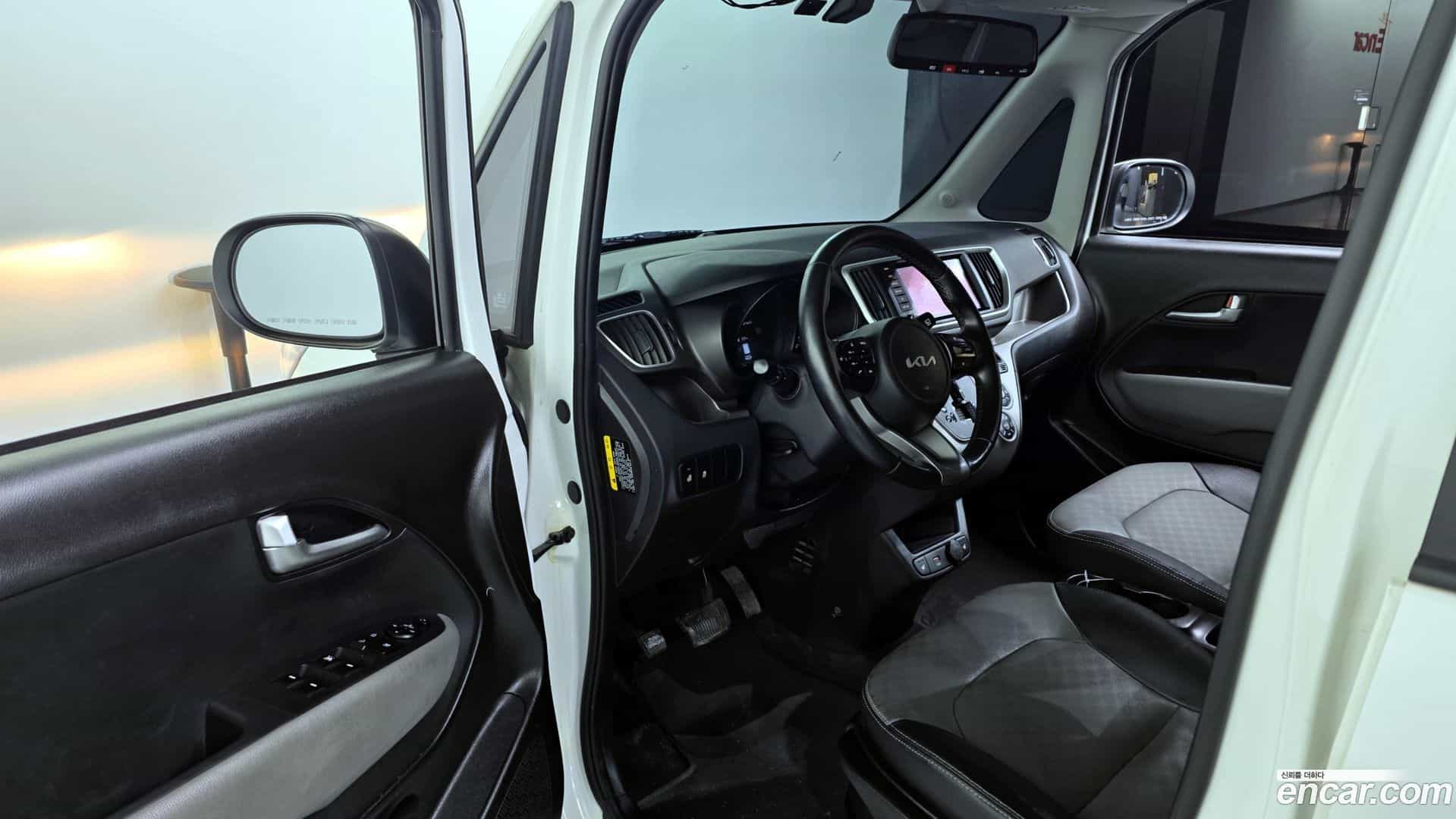 RAY Kia 2021.11-INNER-010