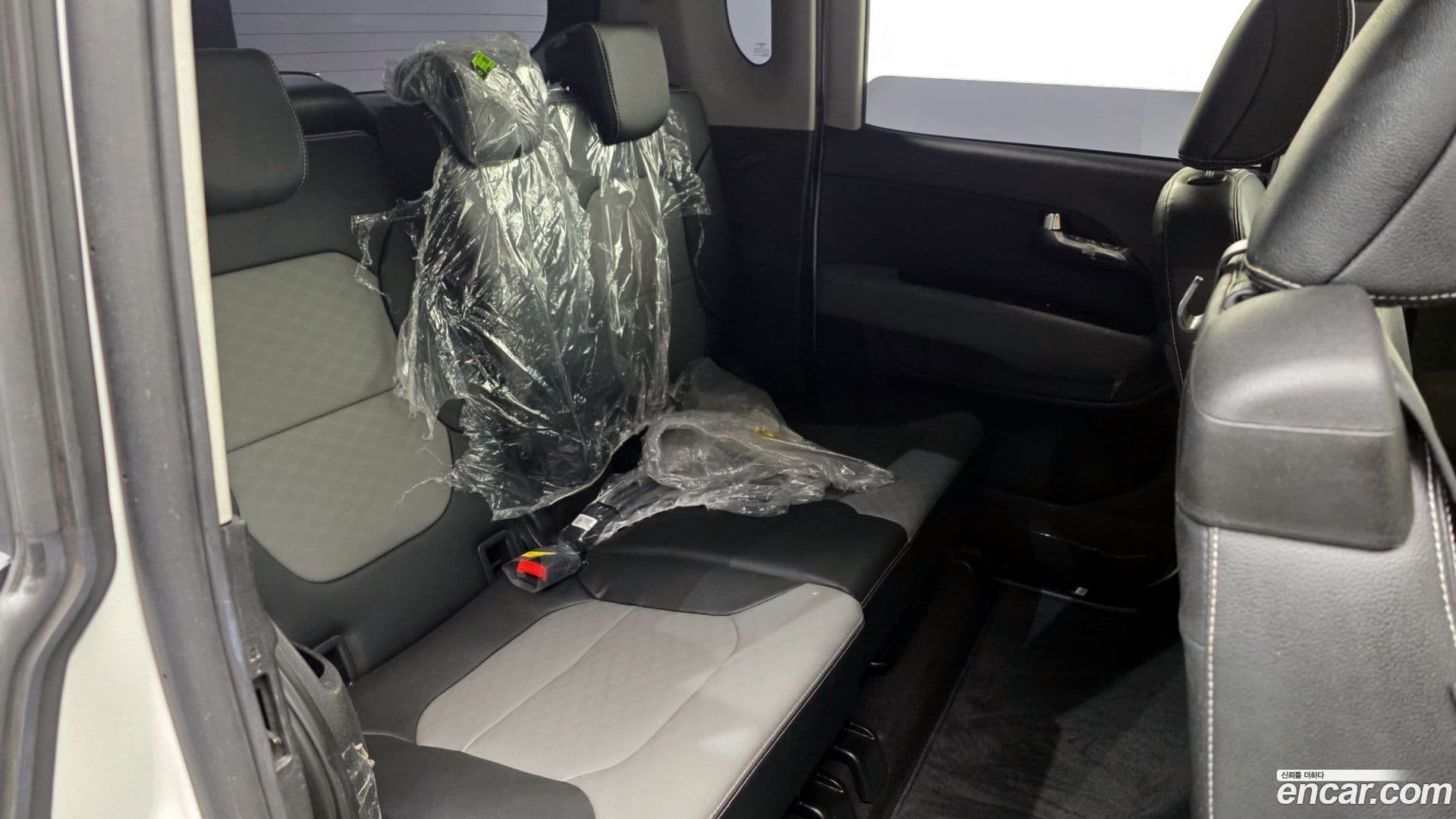 Main__Slider__Photo:RAY Kia 2021.11-11