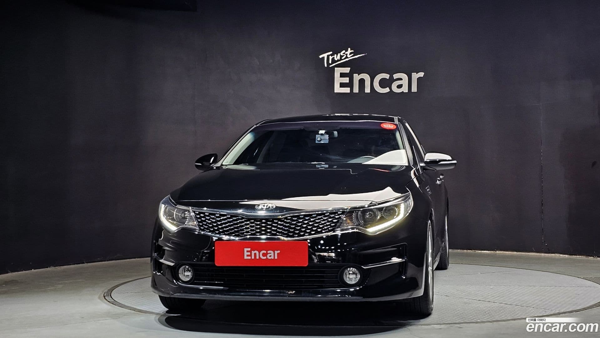 Main__Slider__Photo:K5 Kia 2016.1-2