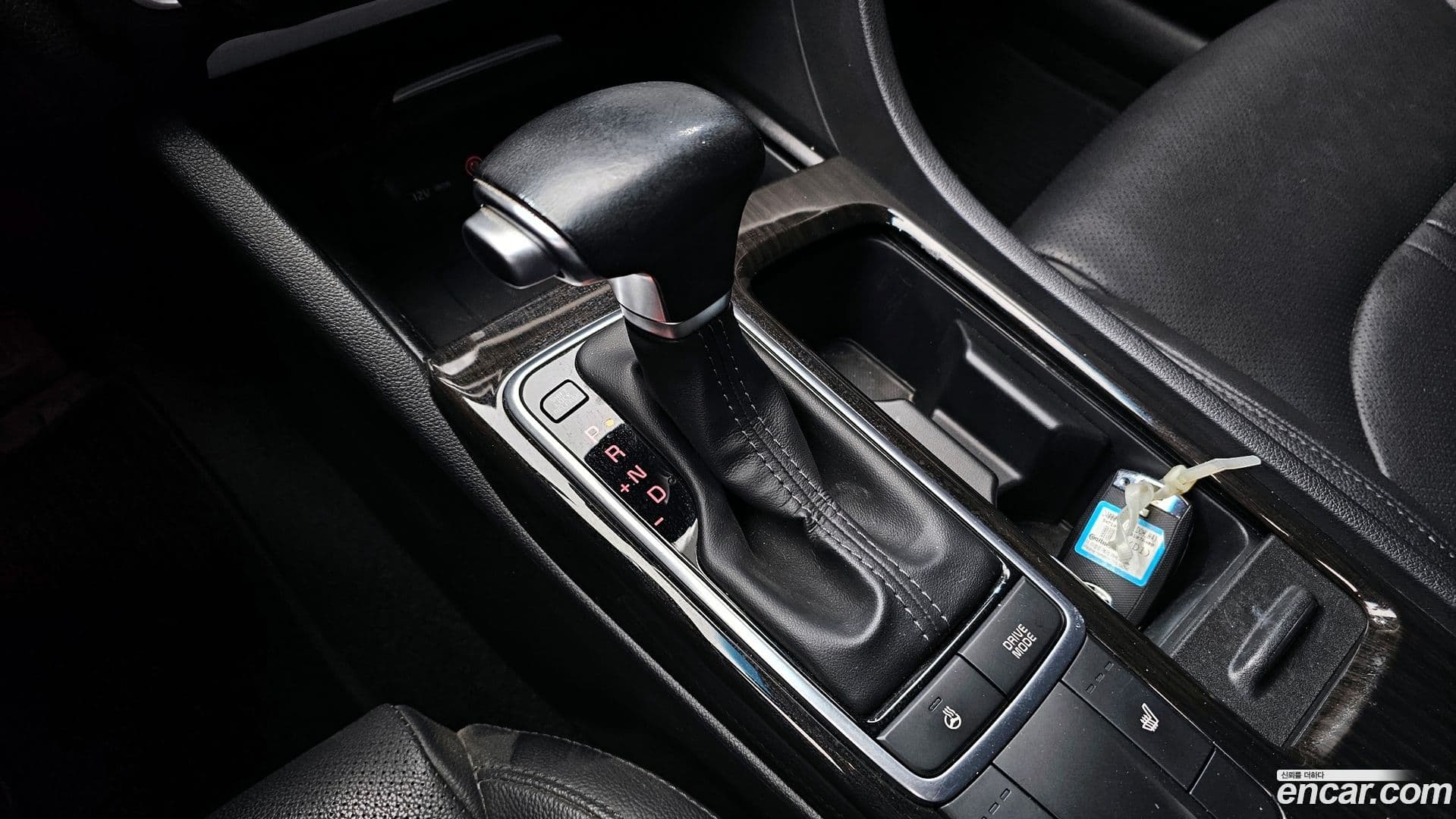 Main__Slider__Photo:K5 Kia 2016.1-8