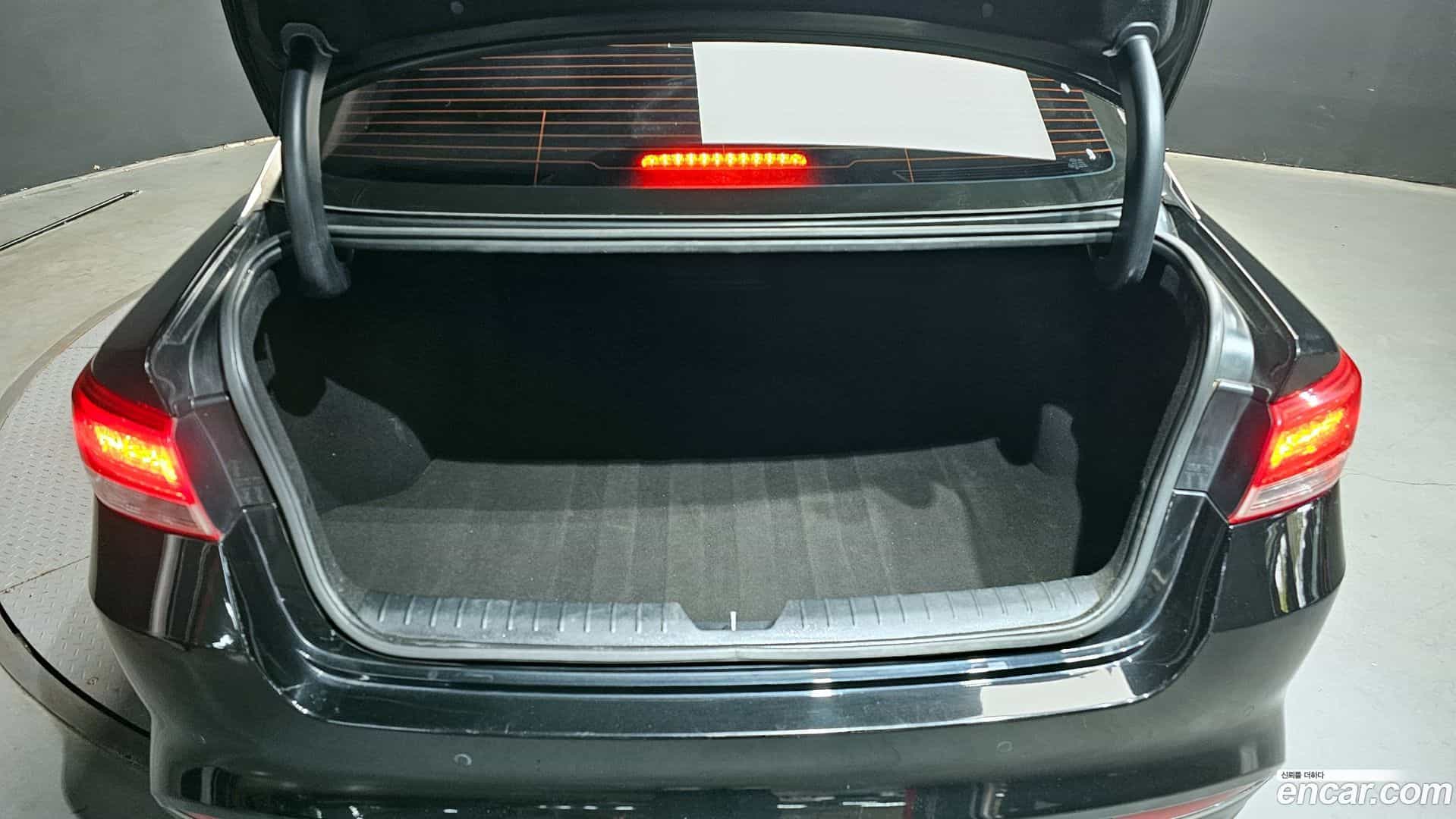 K5 Kia 2016.1-OPTION-024