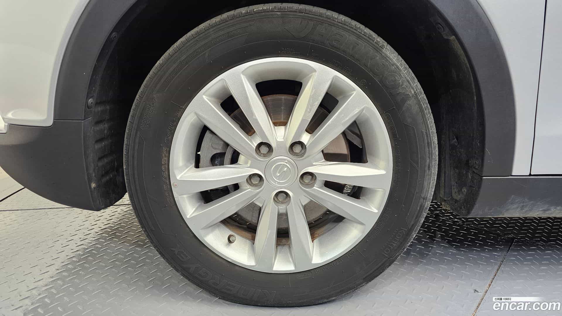 TIBOLI KG Mobility 2017.2-OUTER-005