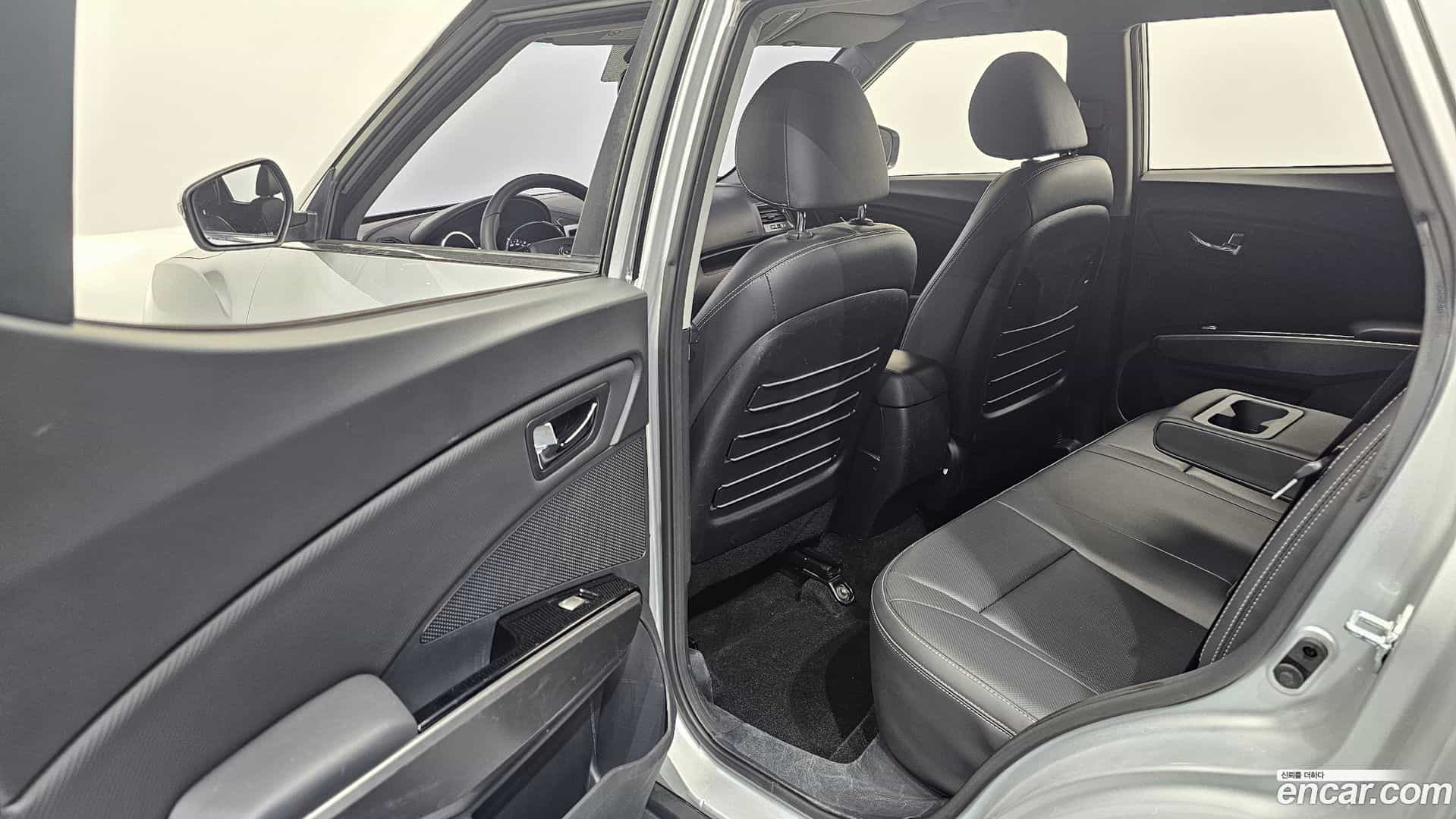 TIBOLI KG Mobility 2017.2-OPTION-015