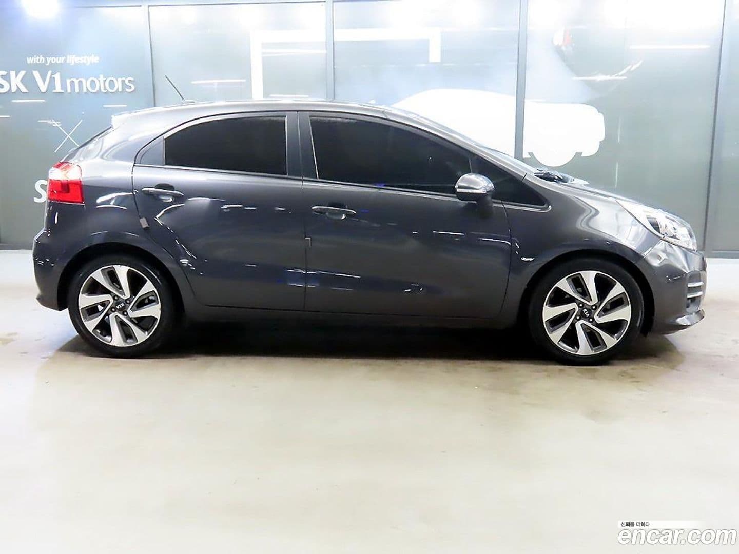 Main__Slider__Photo:pride Kia 2015.5-4