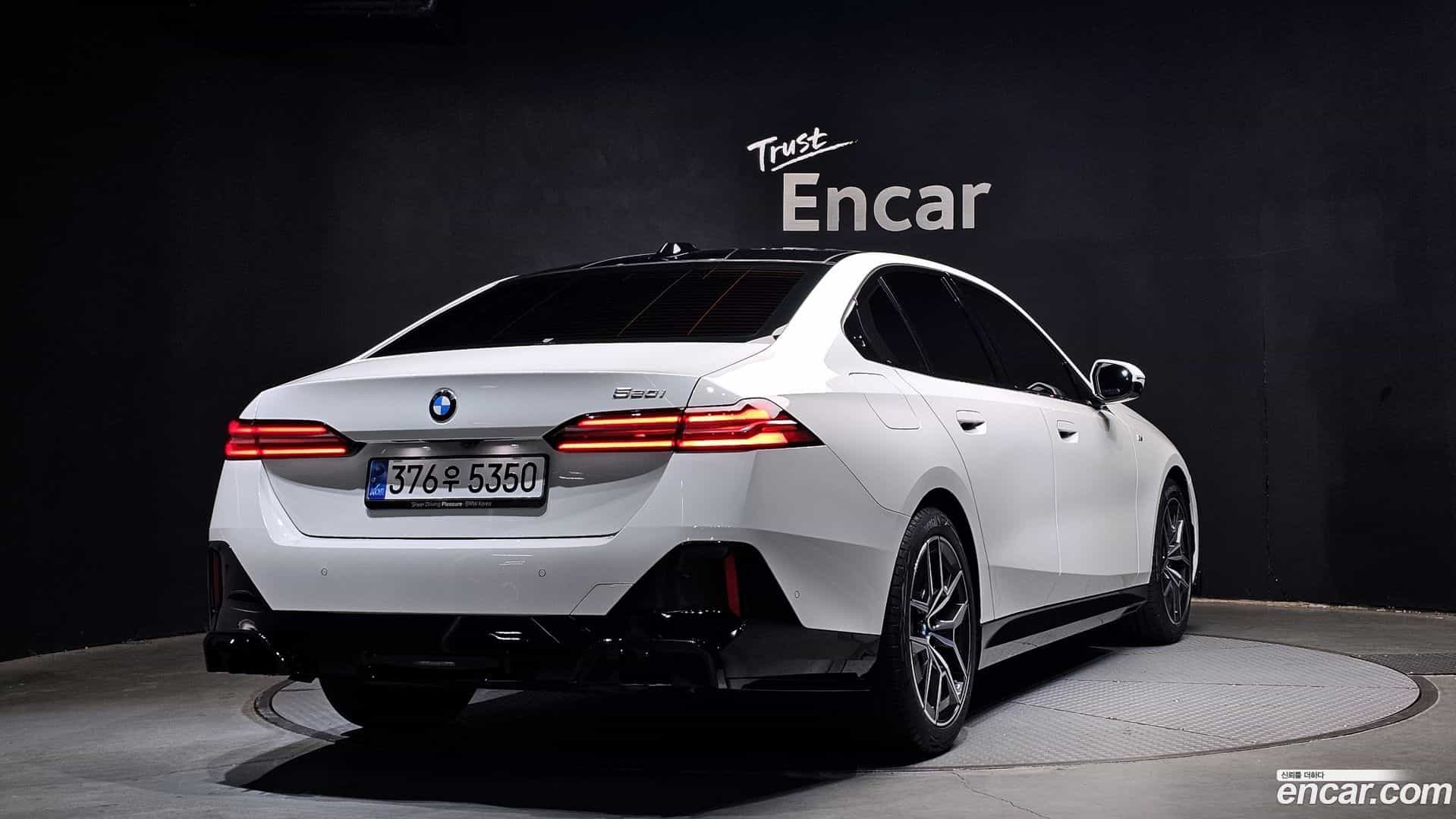 5-Series BMW 2025.1-OUTER-002