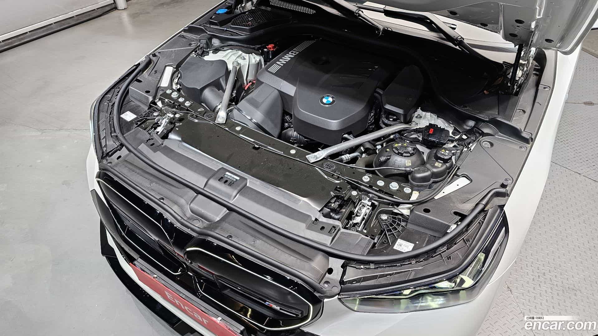 5-Series BMW 2025.1-INNER-006