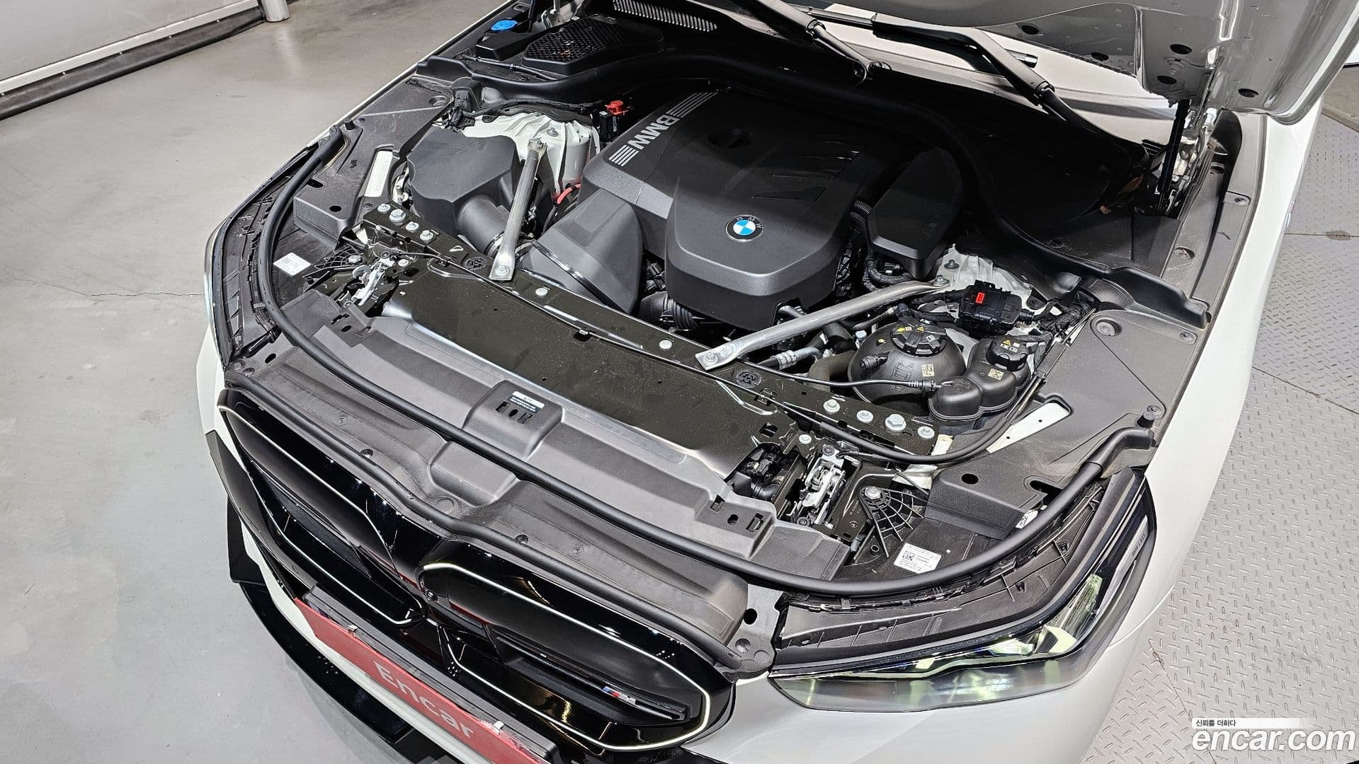 Main__Slider__Photo:5-Series BMW 2025.1-5