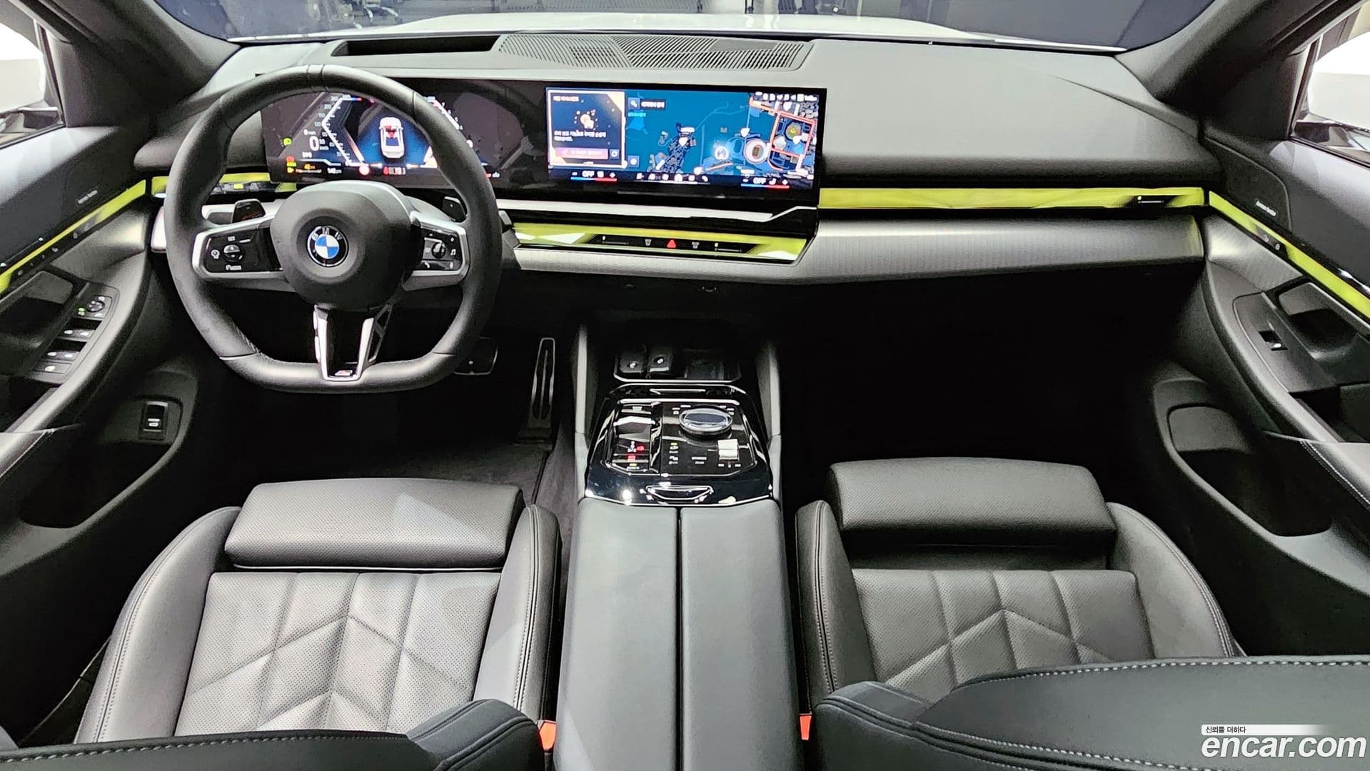 Main__Slider__Photo:5-Series BMW 2025.1-6