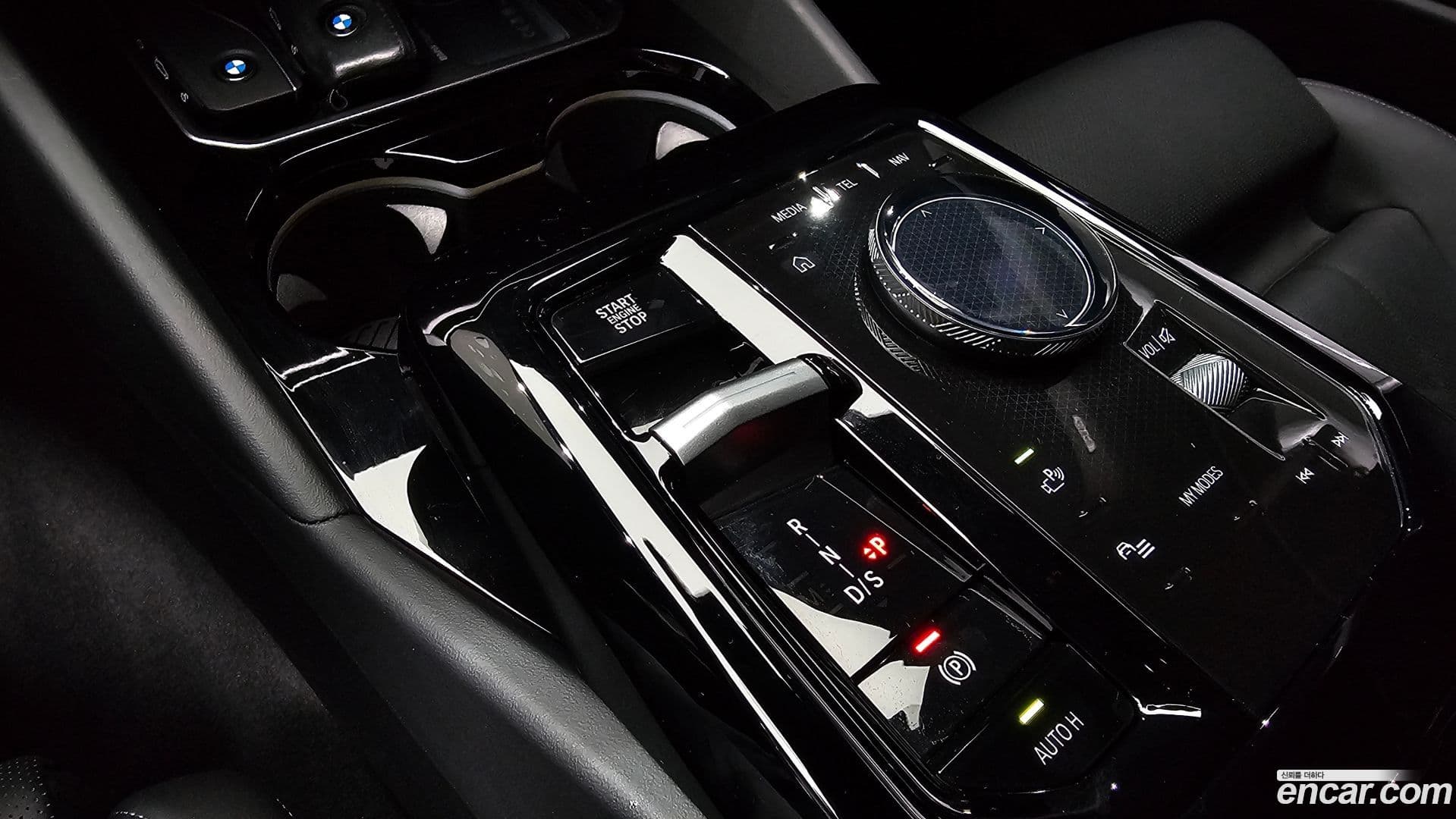 Main__Slider__Photo:5-Series BMW 2025.1-8