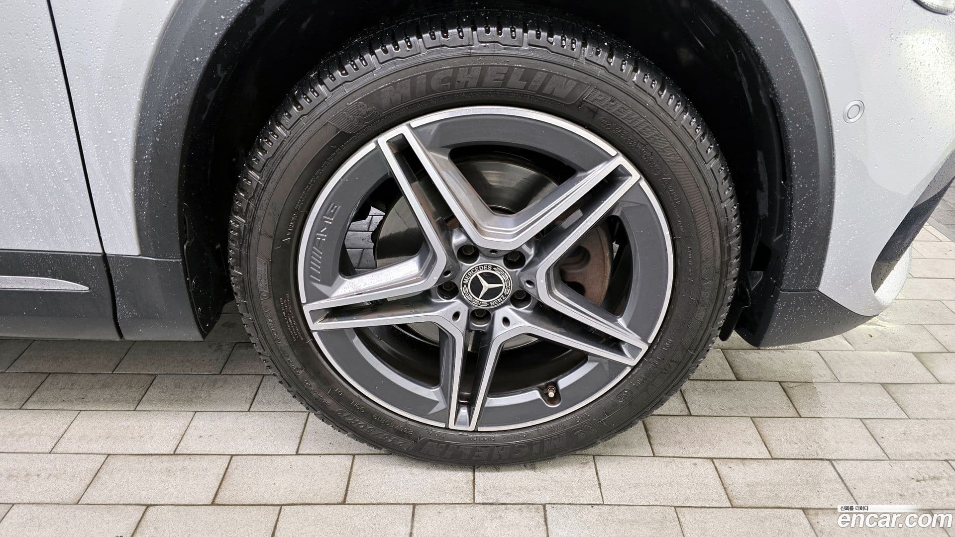 Main__Slider__Photo:GLA-Class Mercedes-Benz 2020.11-4