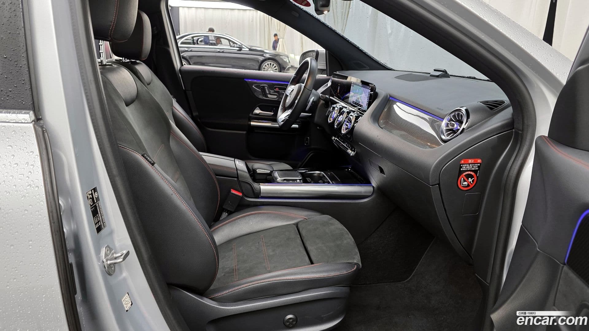 Main__Slider__Photo:GLA-Class Mercedes-Benz 2020.11-10