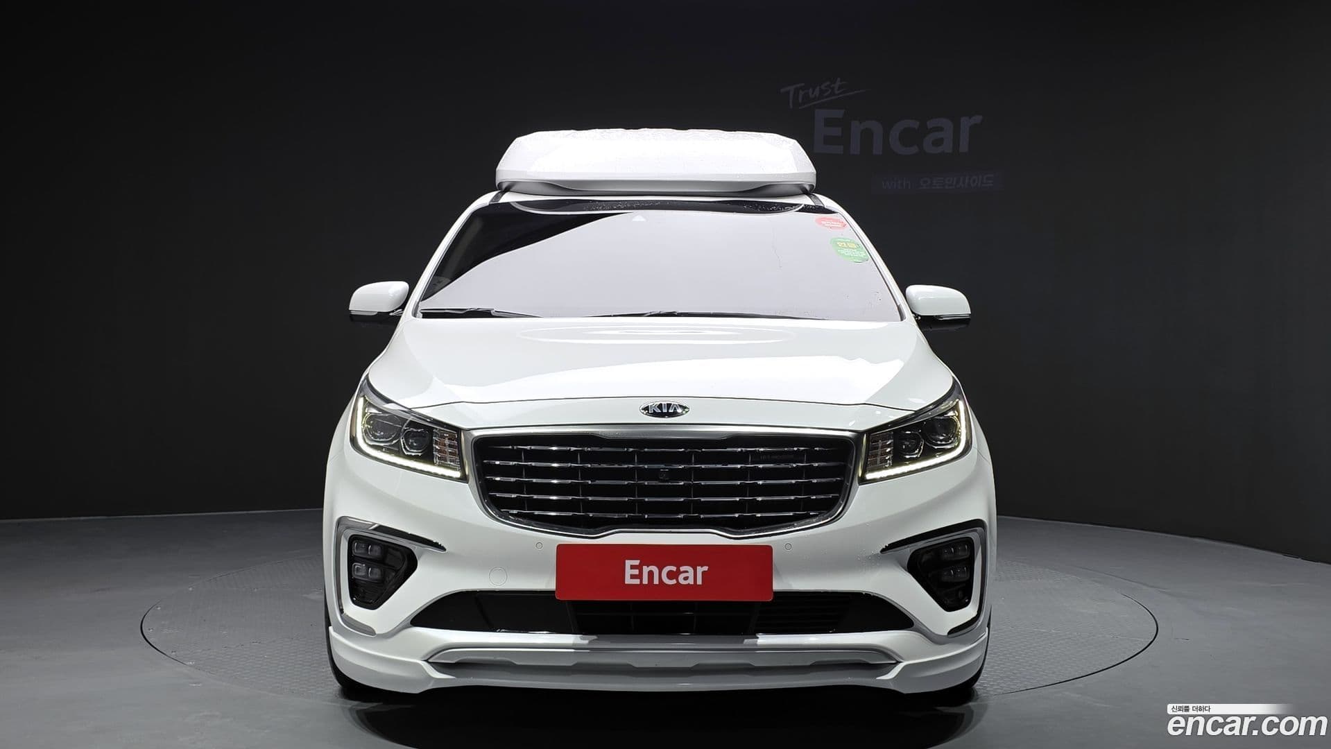 Main__Slider__Photo:Canival Kia 2018.11-2