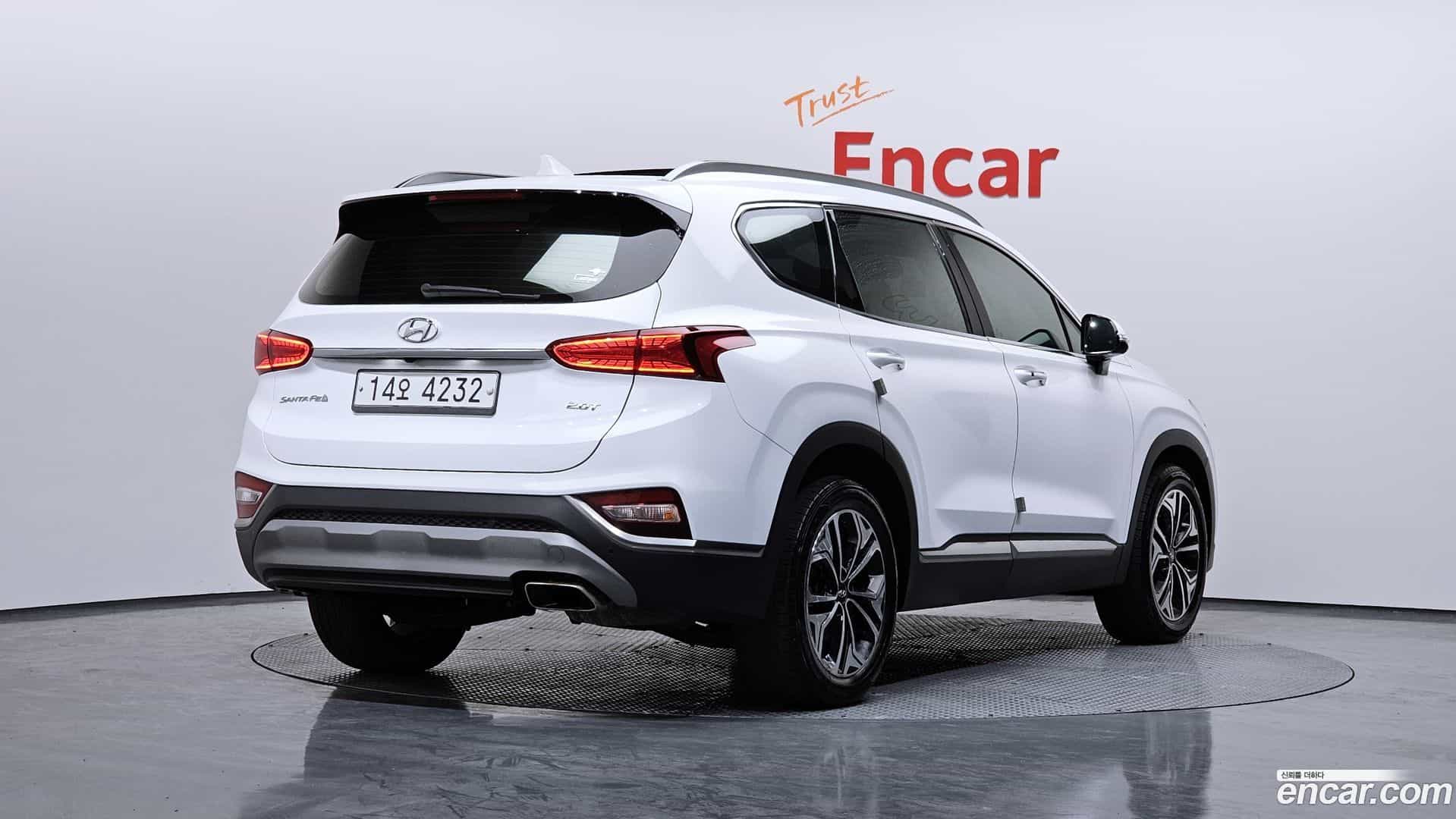 Santafe Hyundai 2018.5-OUTER-002