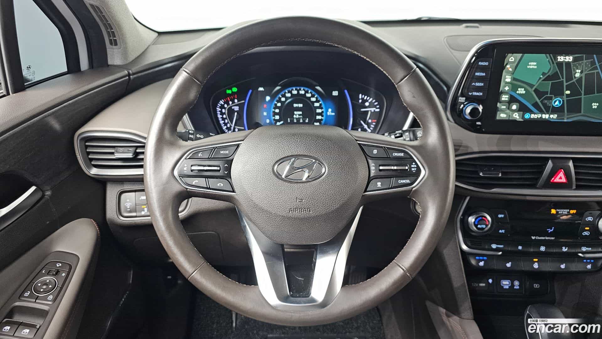 Santafe Hyundai 2018.5-OPTION-017