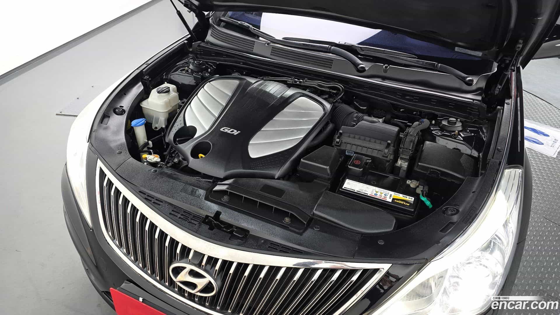 Grandeur Hyundai 2013.1-INNER-006