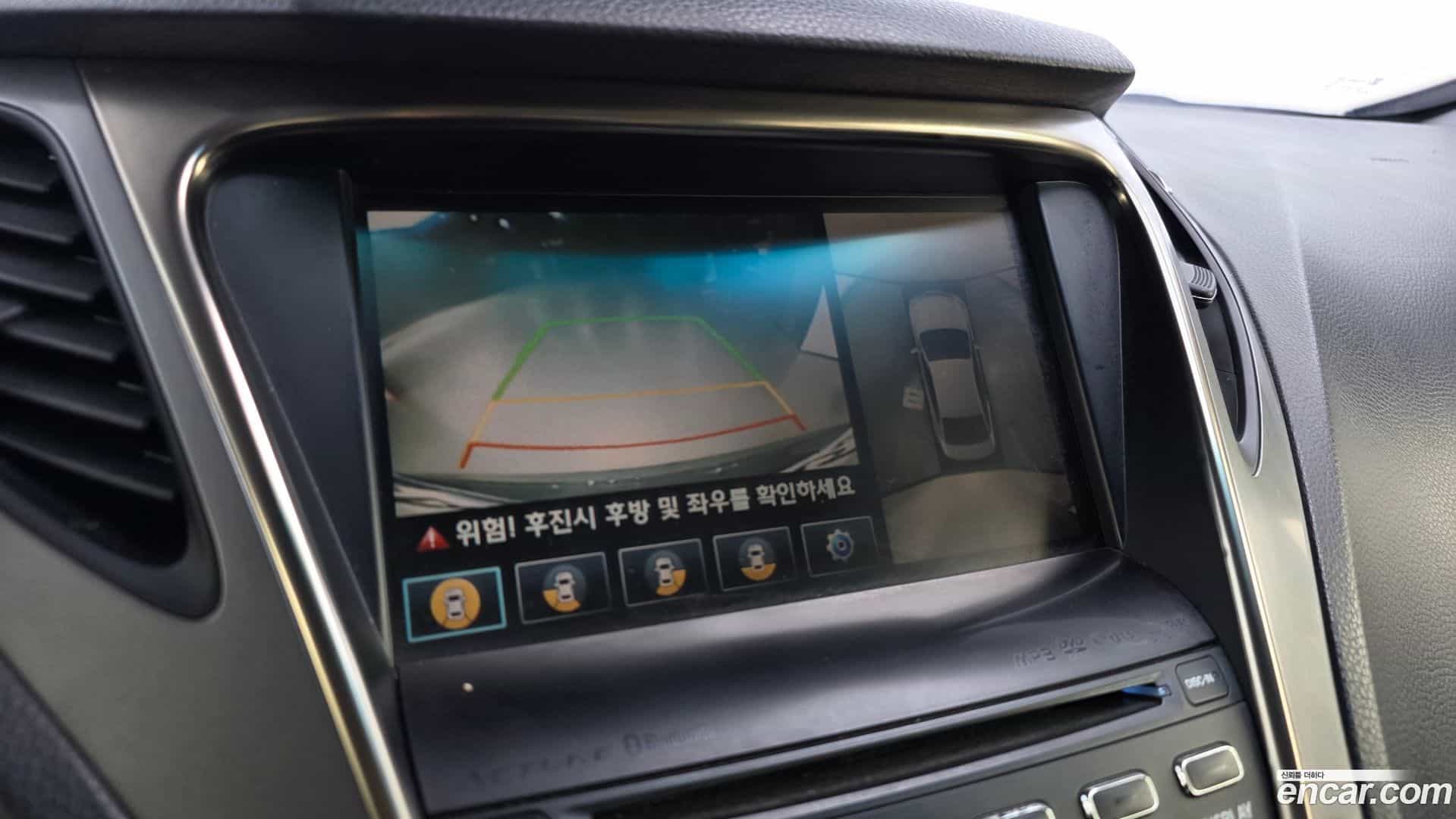 Grandeur Hyundai 2013.1-OPTION-019