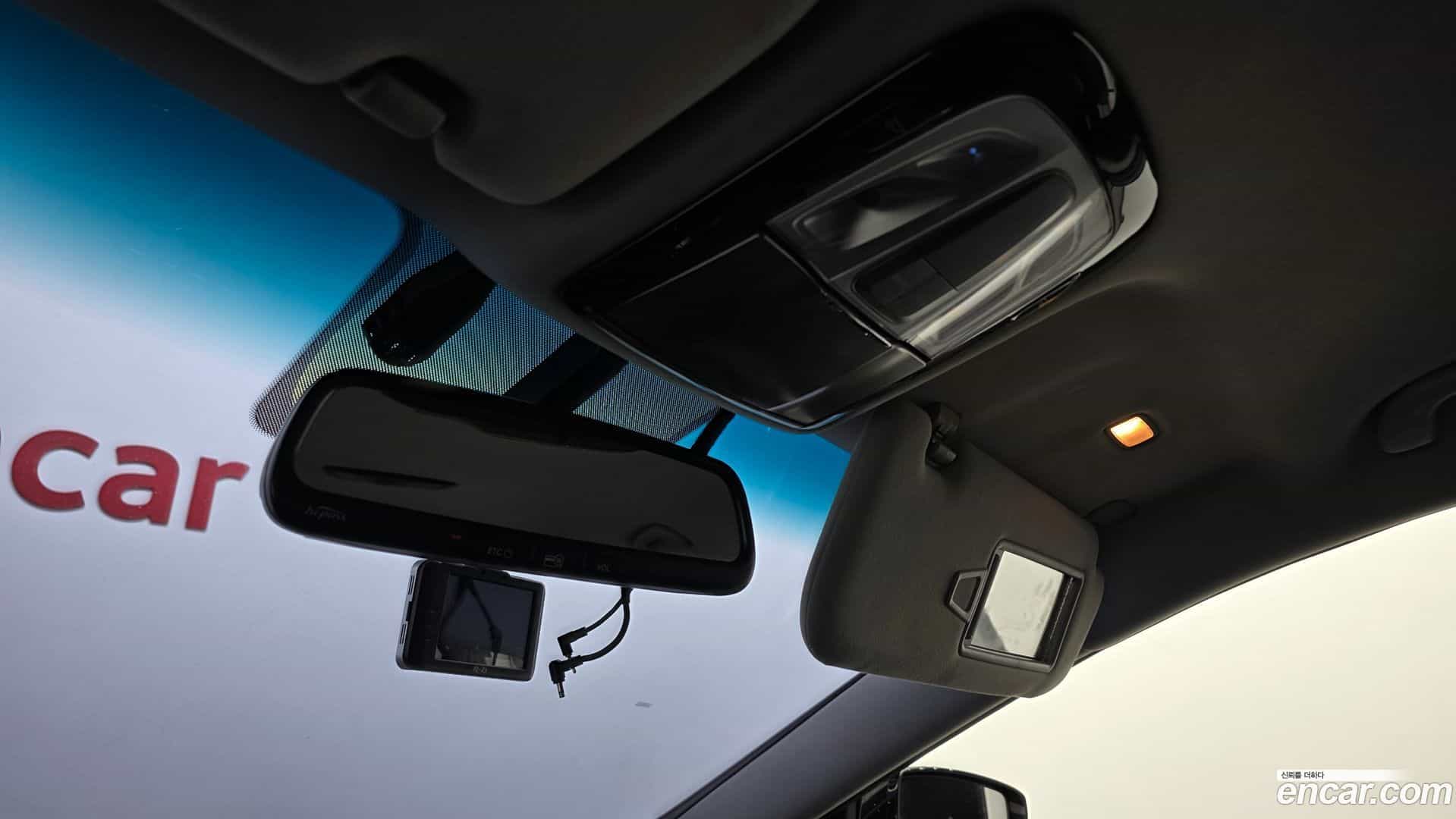 Grandeur Hyundai 2013.1-OPTION-024