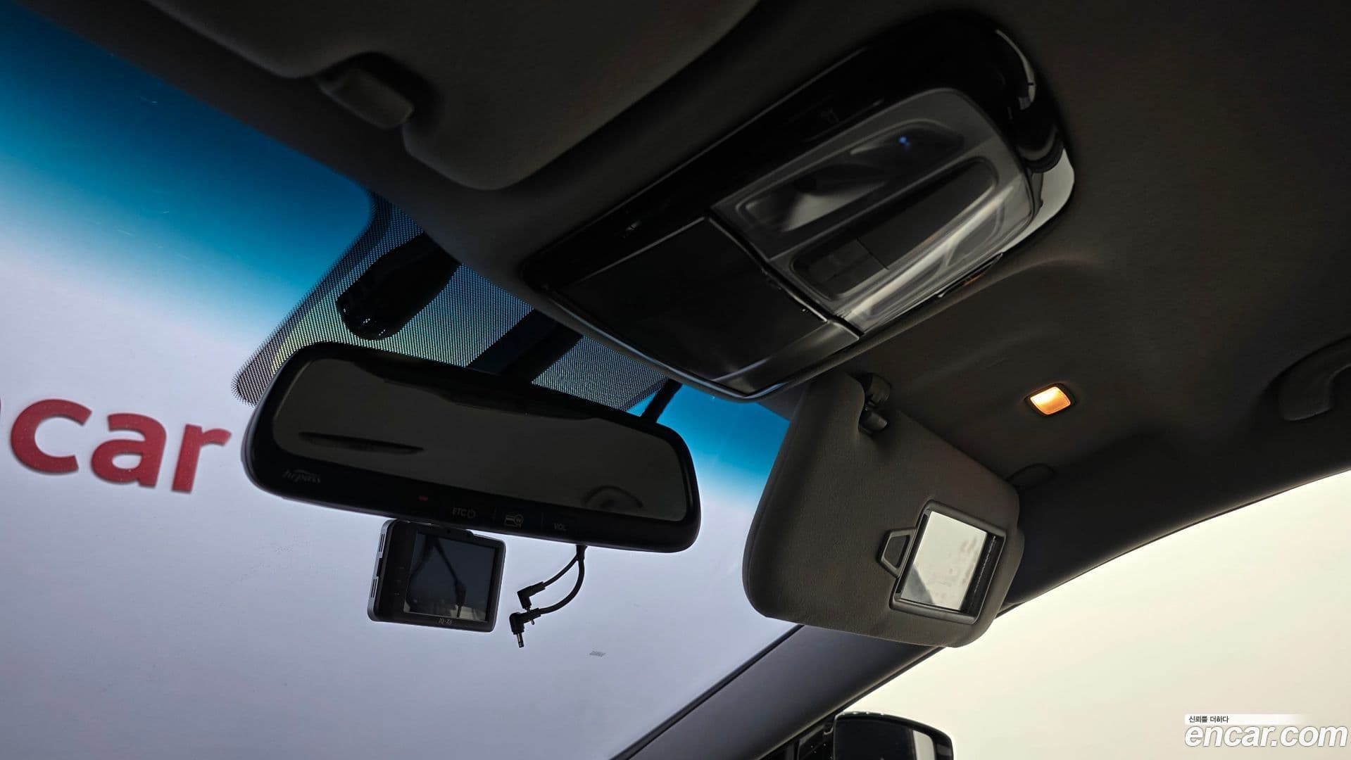 Main__Slider__Photo:Grandeur Hyundai 2013.1-19