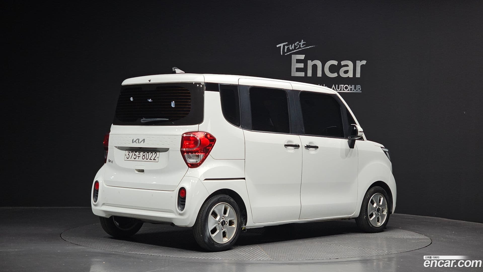 Main__Slider__Photo:RAY Kia 2022.4-1