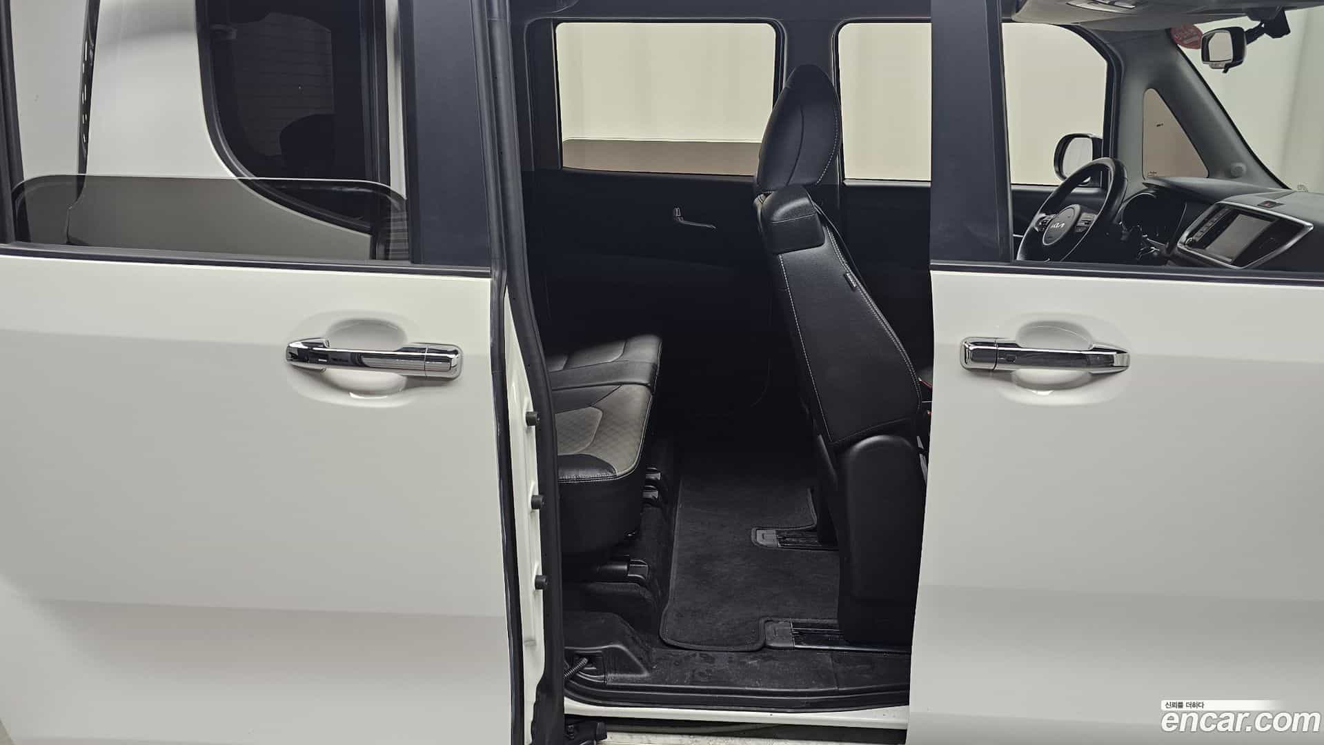 RAY Kia 2022.4-OPTION-016