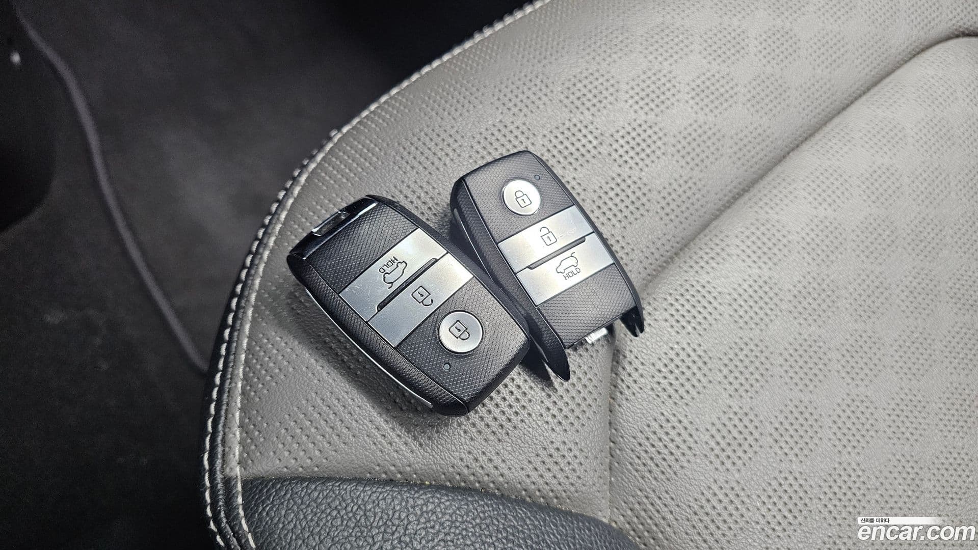 Main__Slider__Photo:RAY Kia 2022.4-17