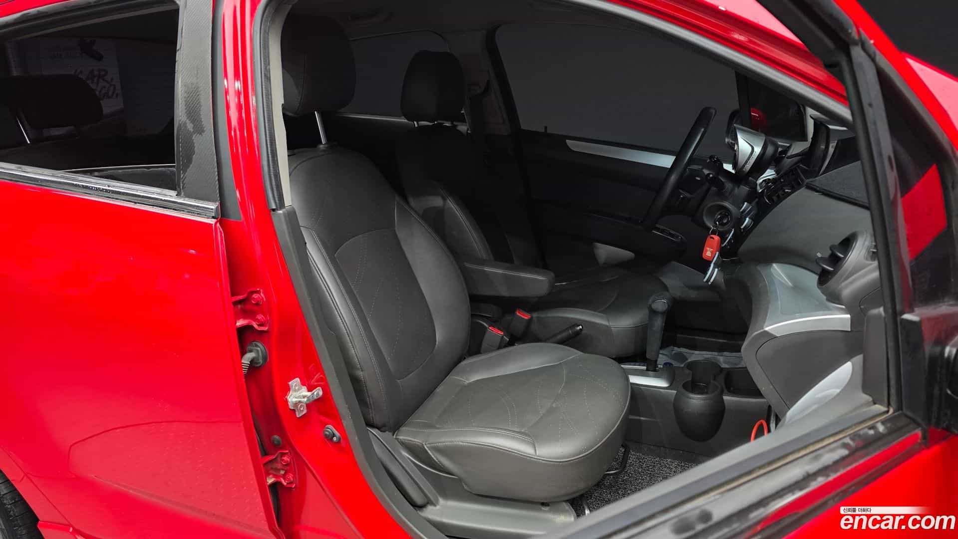 Spark Chevrolet 2014.0-INNER-010