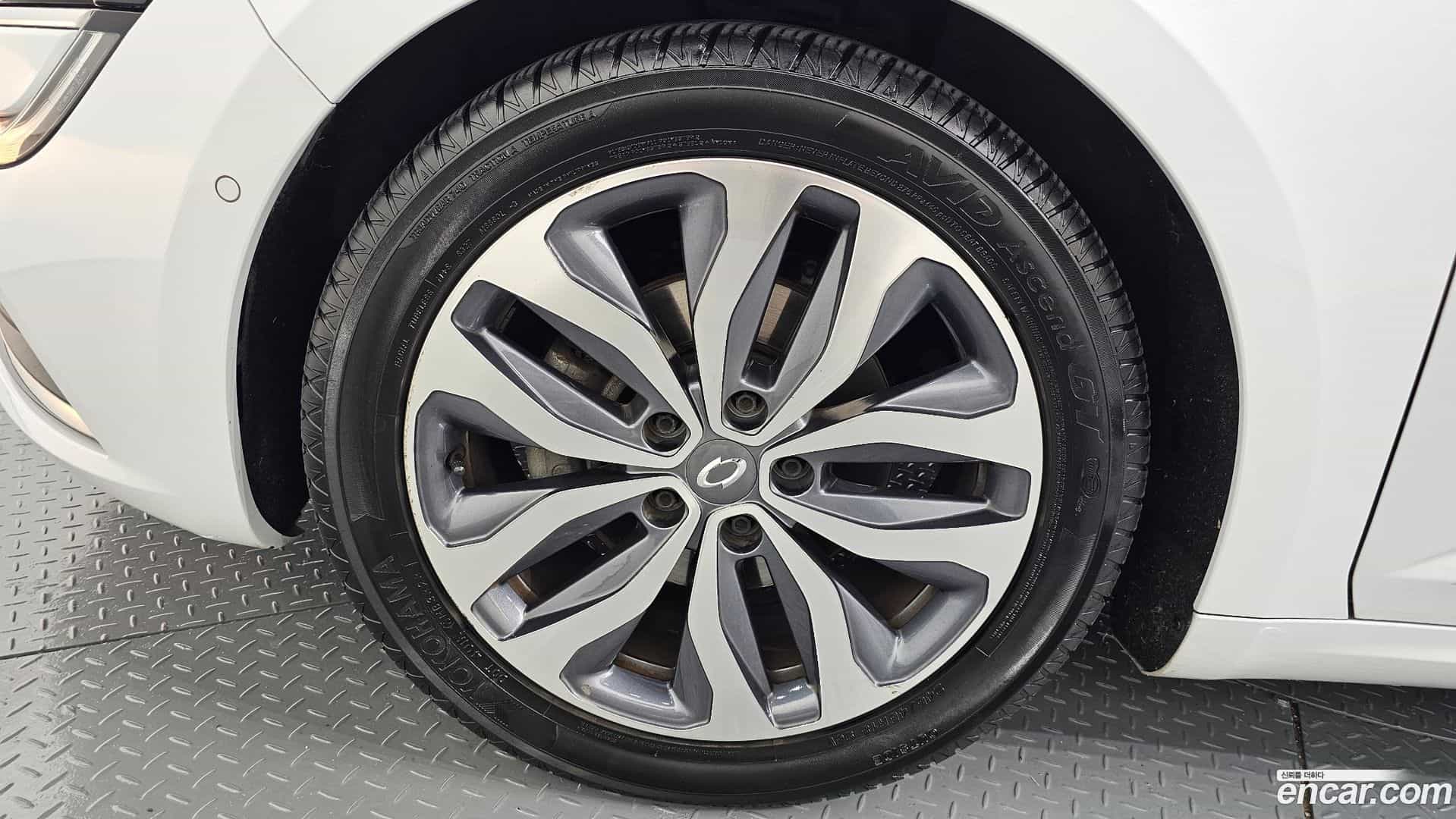 SM6 Renault-KoreaSamsung 2016.2-OUTER-005