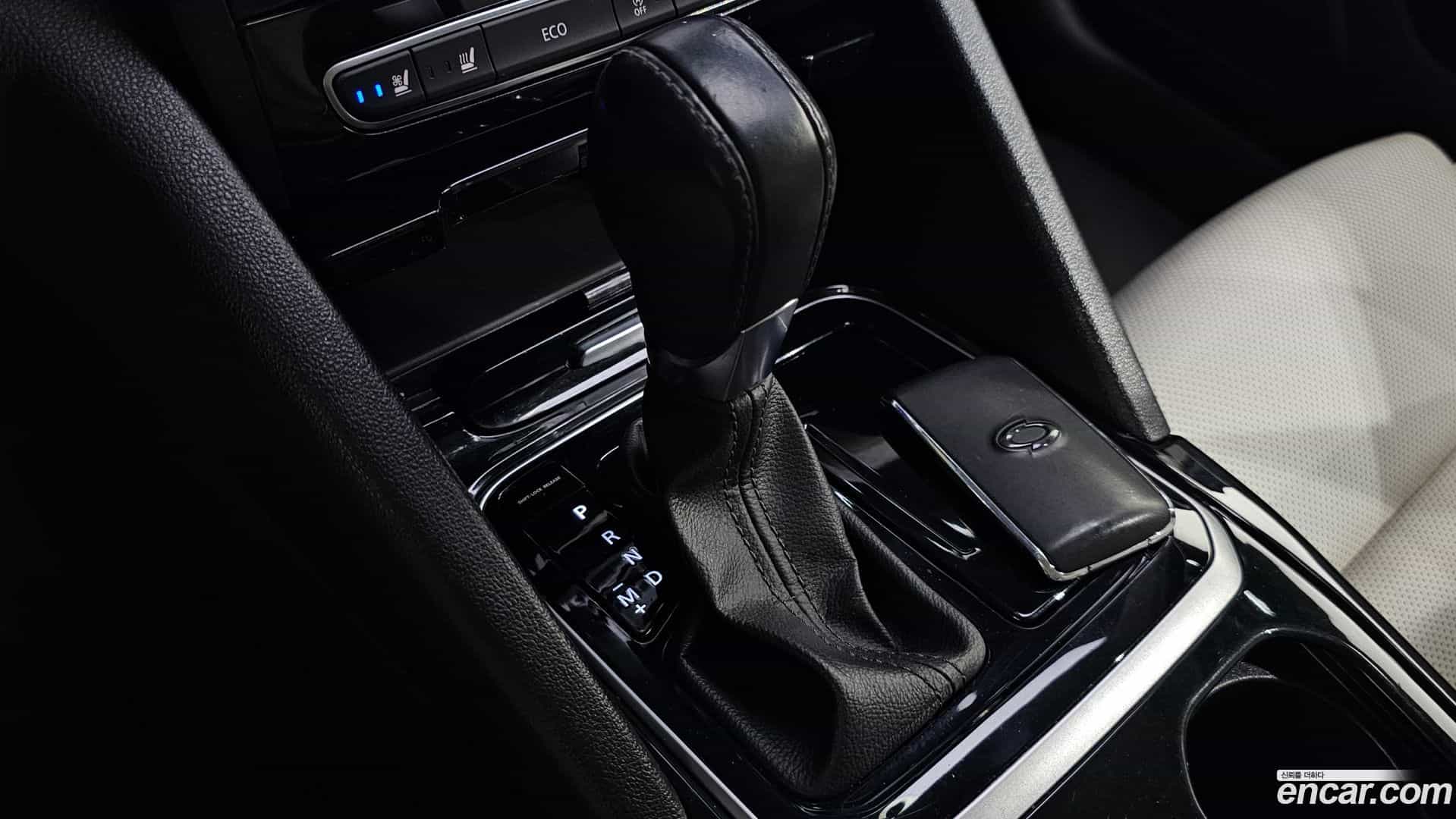 SM6 Renault-KoreaSamsung 2016.2-INNER-009