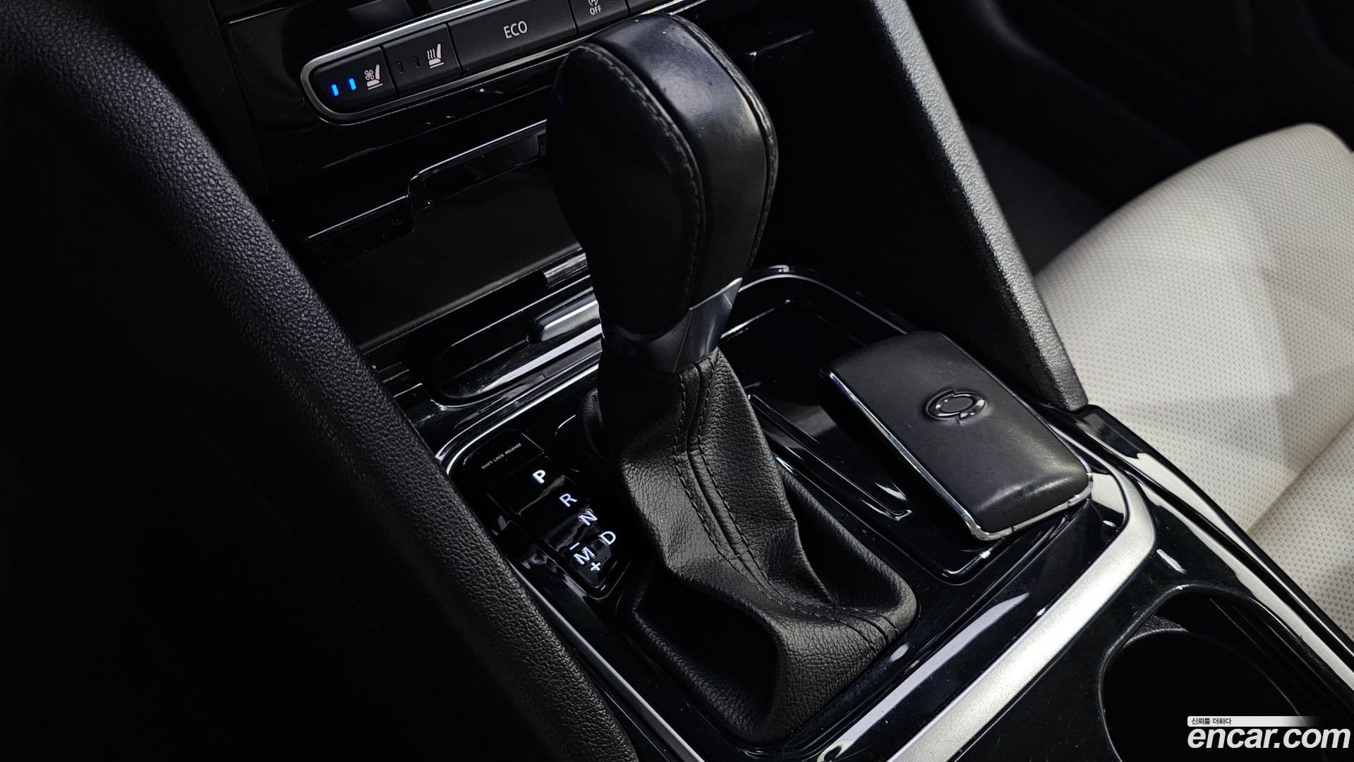 Main__Slider__Photo:SM6 Renault-KoreaSamsung 2016.2-8